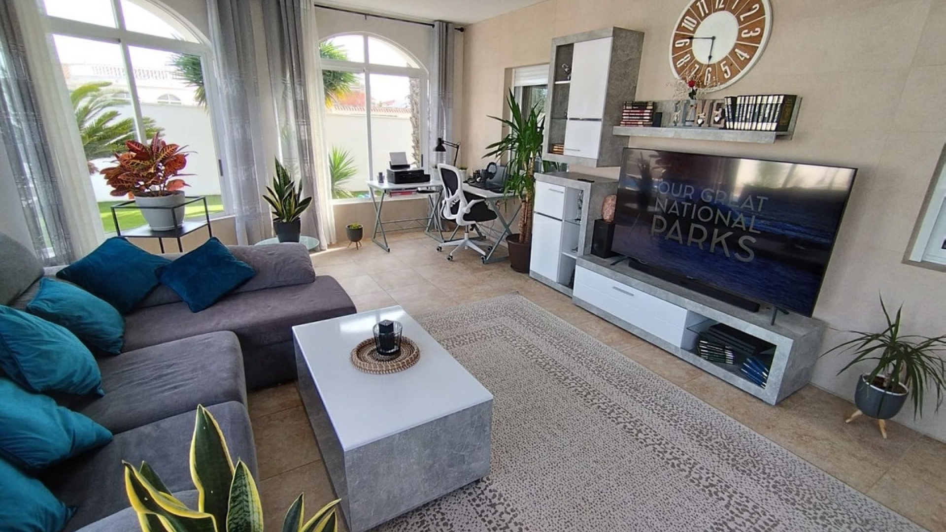 Resale - Villa - Torrevieja - Torrevieja Centro