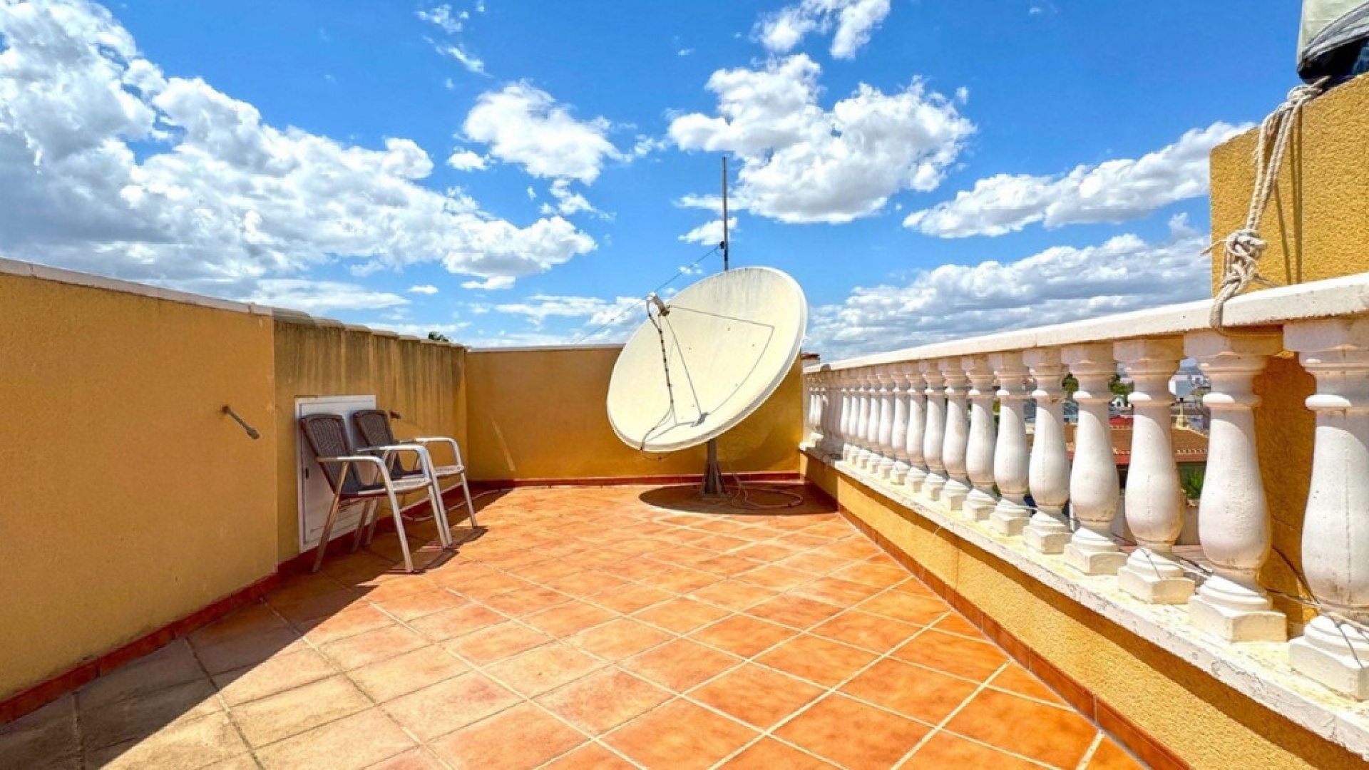 Resale - Villa - Torrevieja - Torrevieja Centro