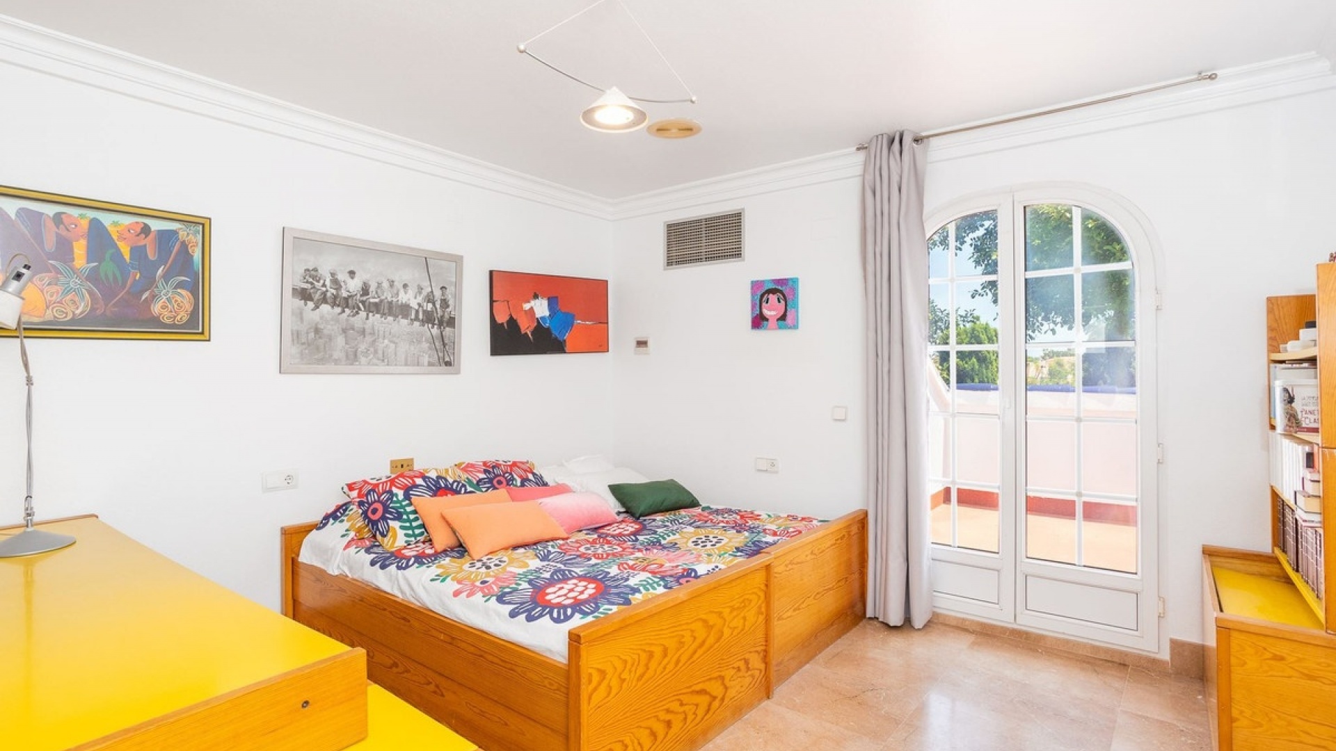 Resale - Villa - Torrevieja - Torrevieja Centro