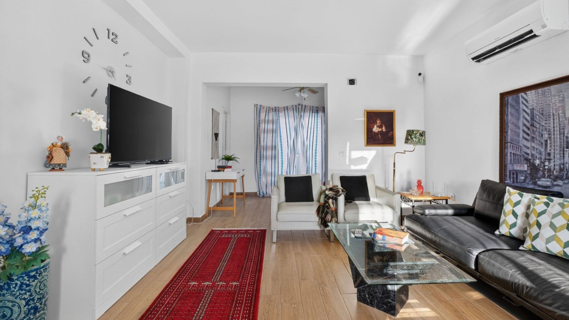 Resale - Villa - Torrevieja - Torrevieja Centro