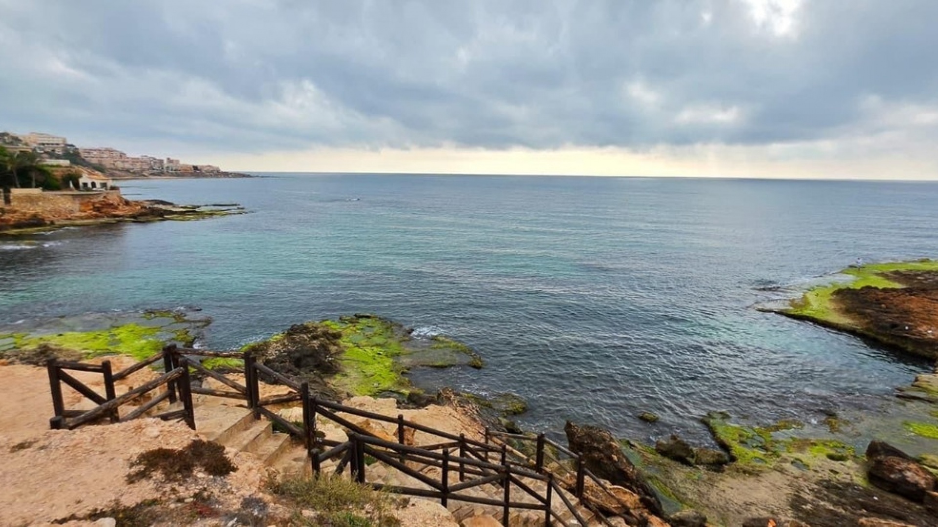 Resale - Villa - Torrevieja - Torrevieja Centro