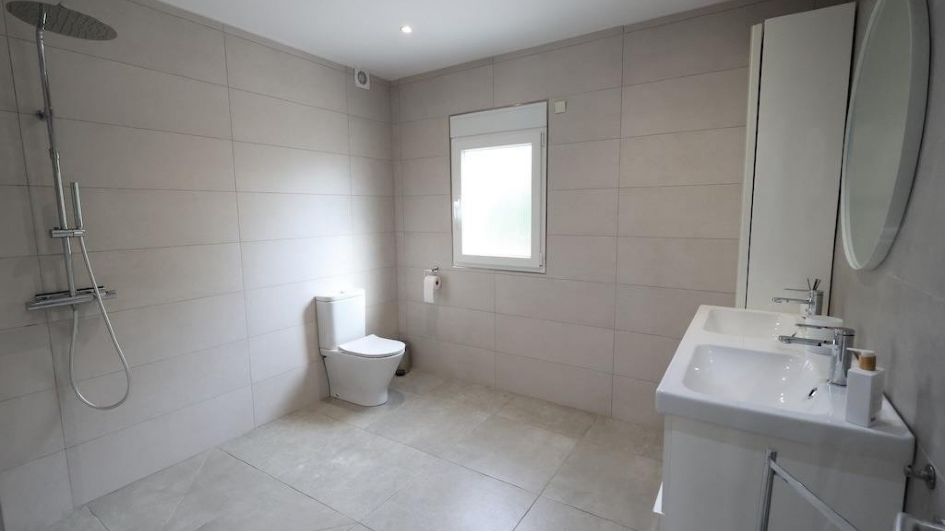 Resale - Villa - Torrevieja - Torrevieja Centro