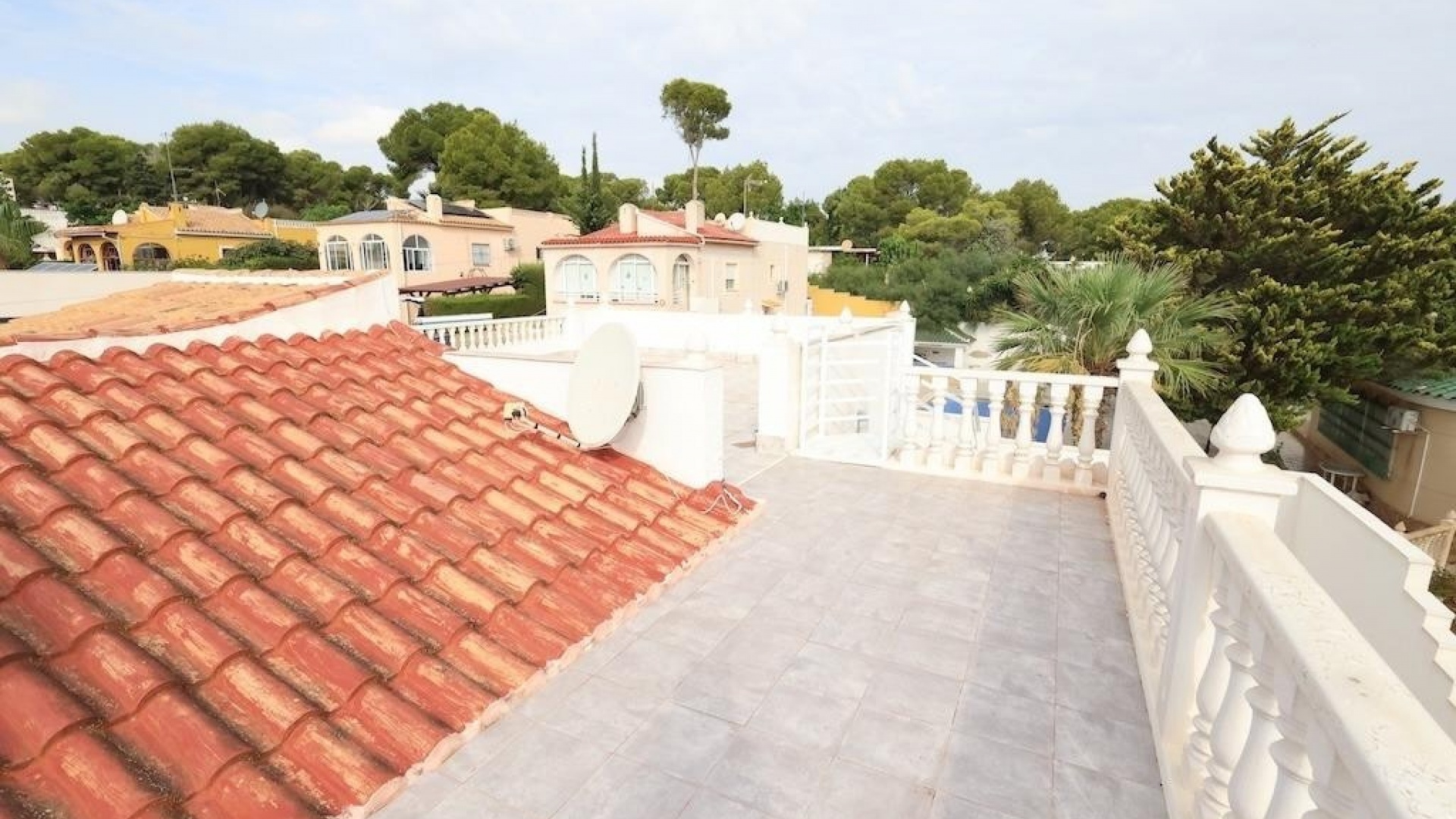 Resale - Villa - Torrevieja - Torrevieja Centro