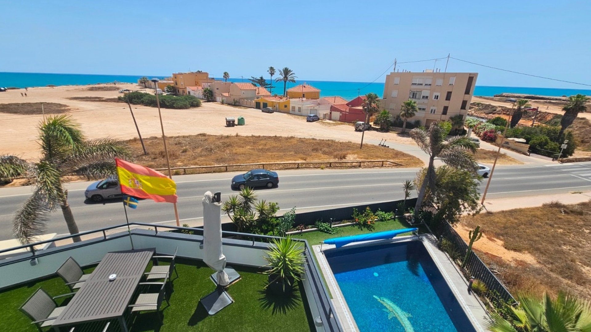 Resale - Villa - Torrevieja - Torrevieja Centro