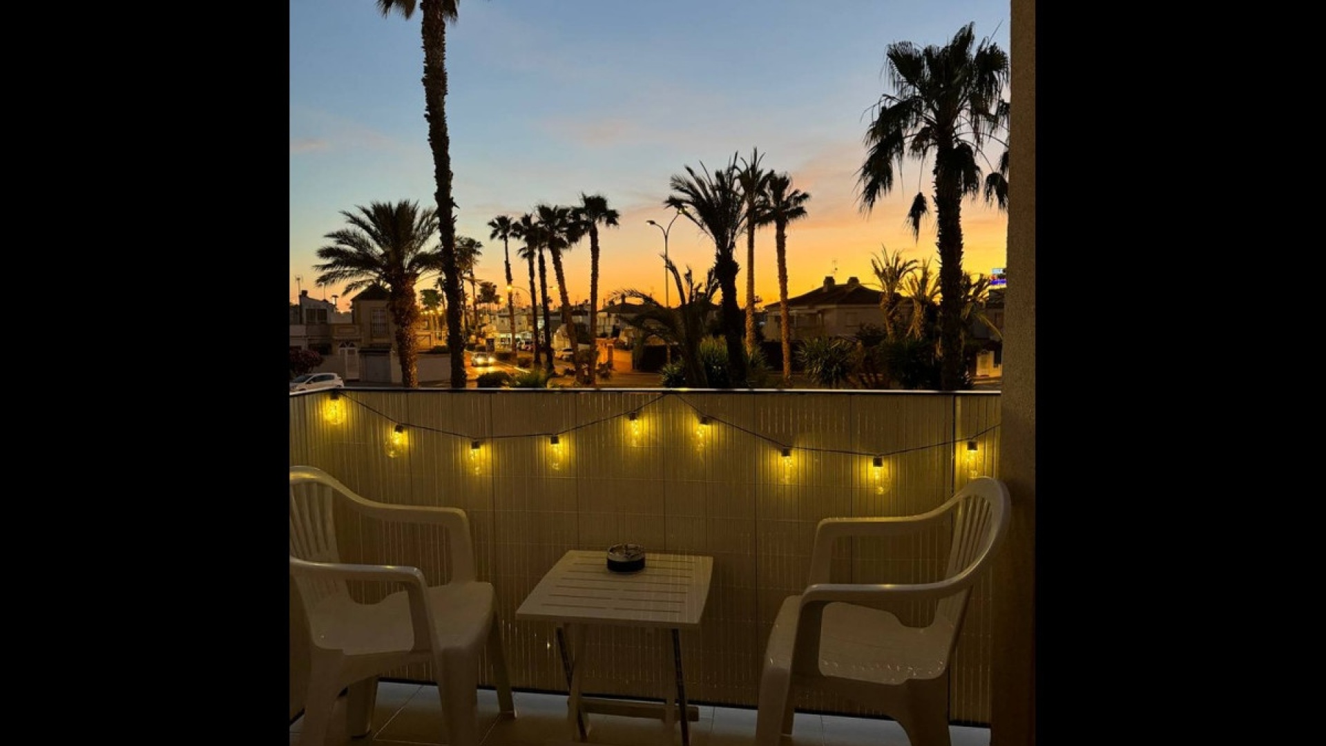Resale - Villa - Torrevieja - Torrevieja Centro