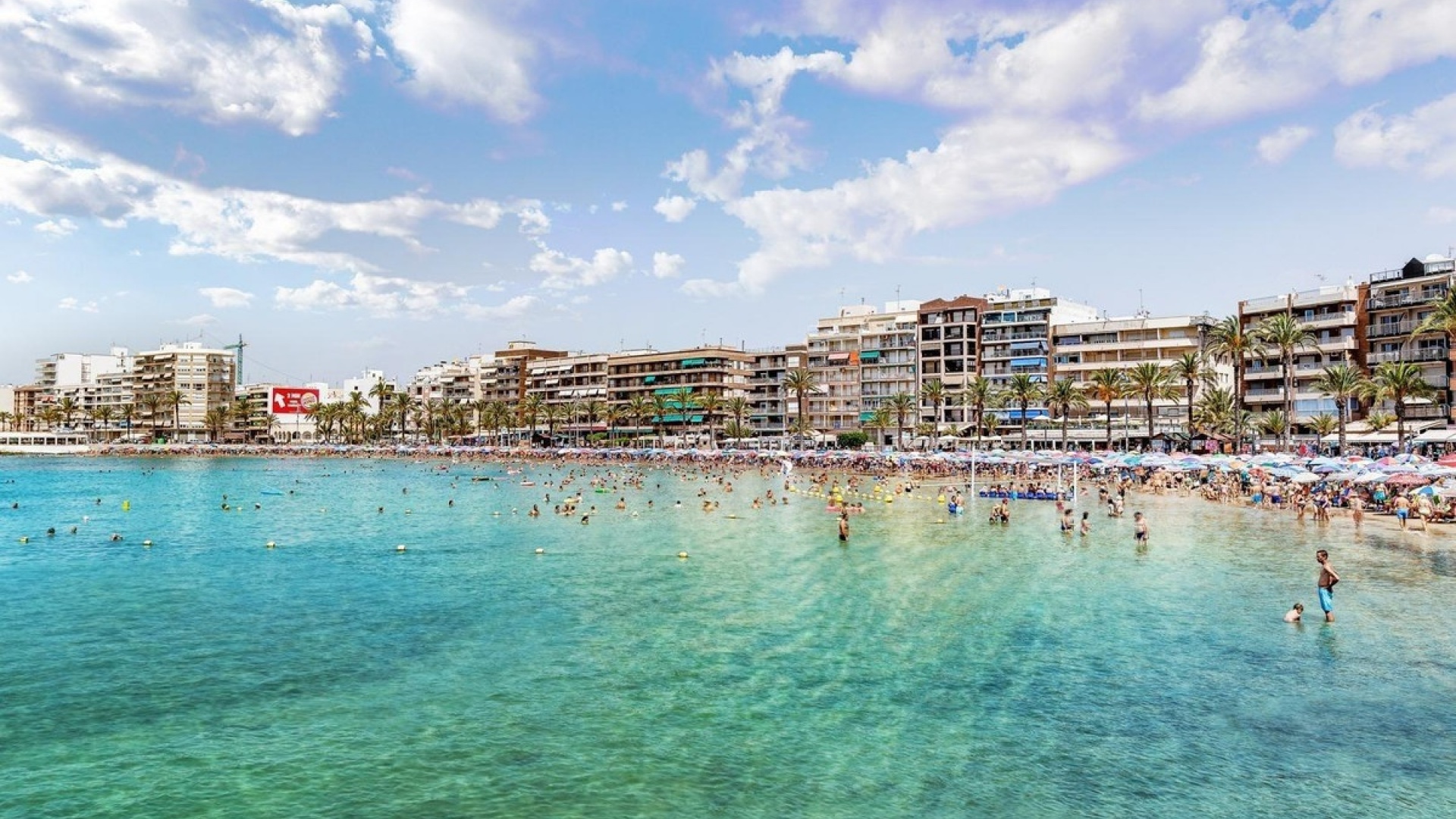 Resale - Villa - Torrevieja - Torrevieja Centro