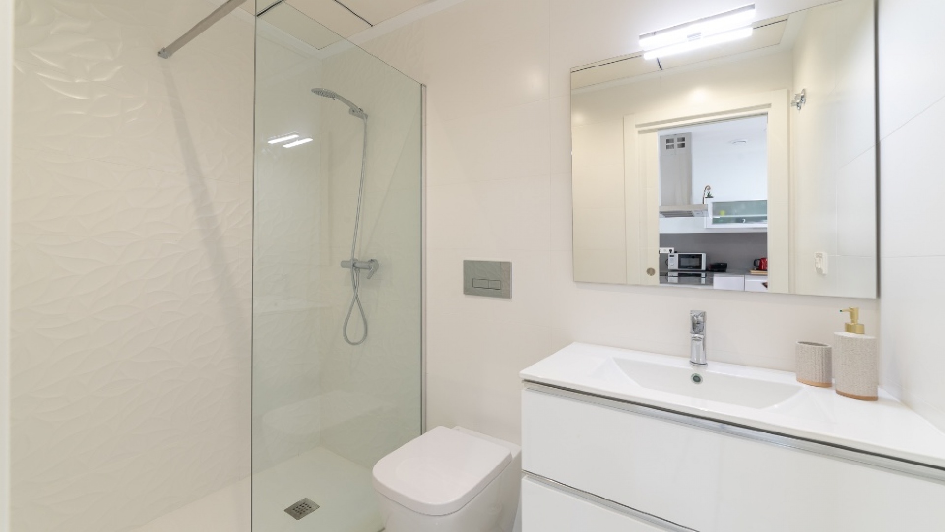 Resale - Villa - Torrevieja