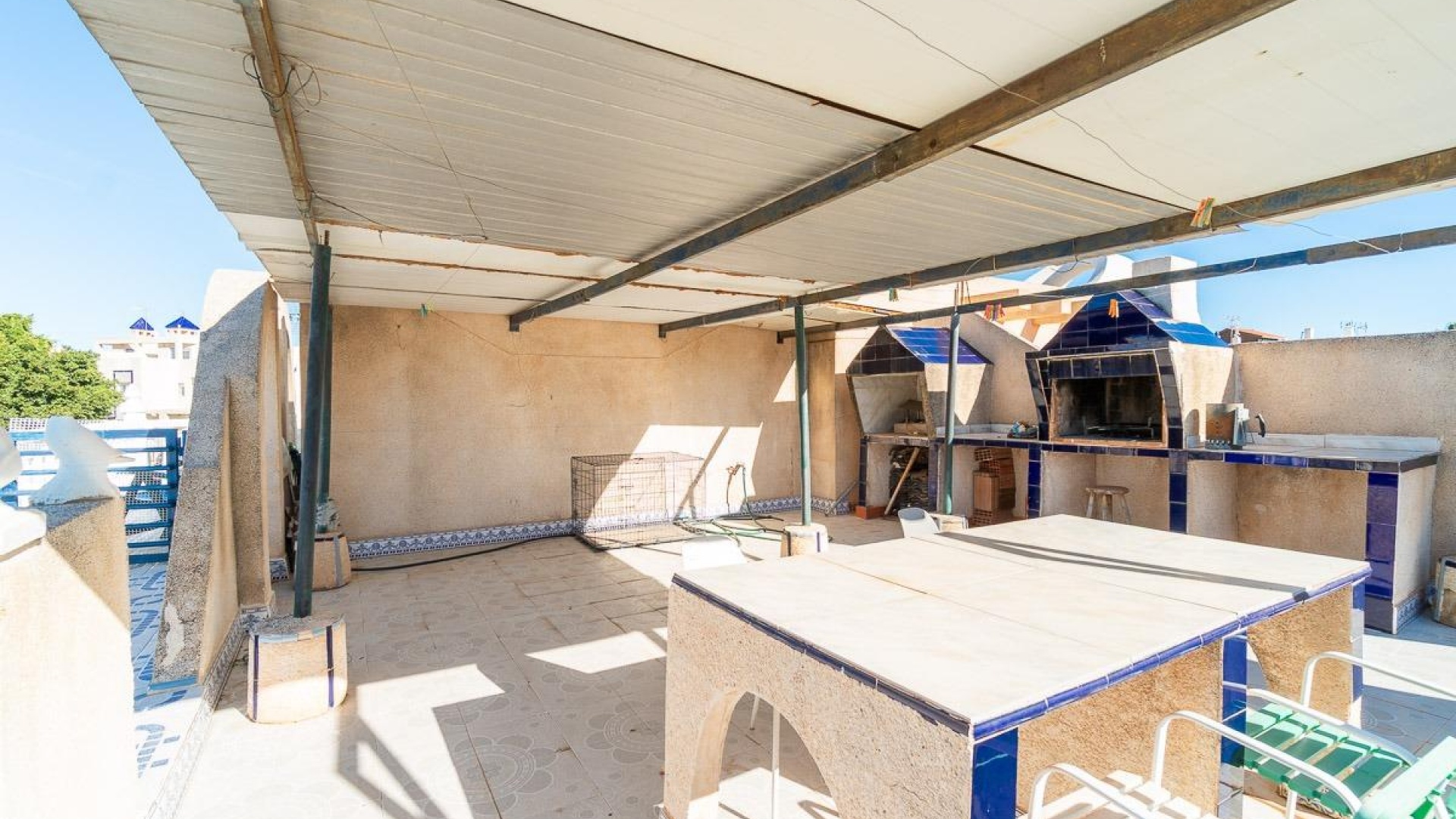 Resale - Villa - Torrevieja