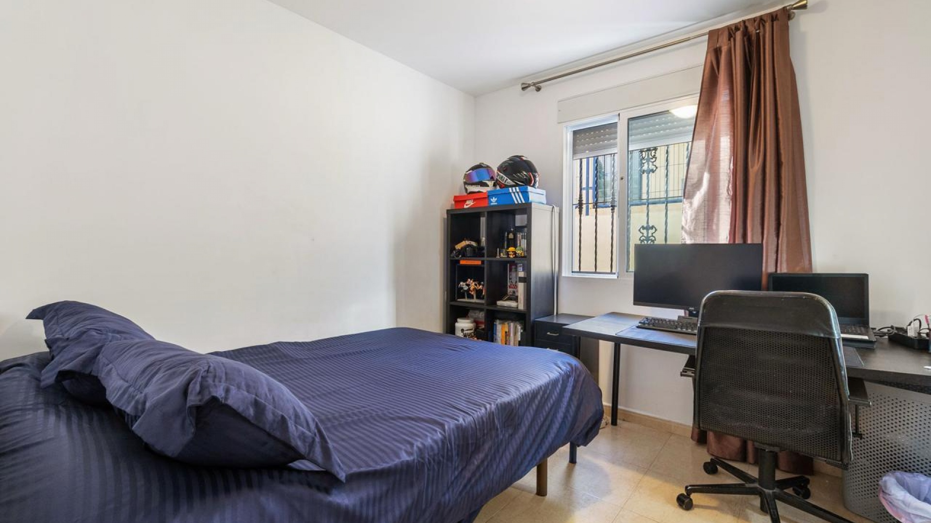 Resale - Villa - Villamartin - blue hills