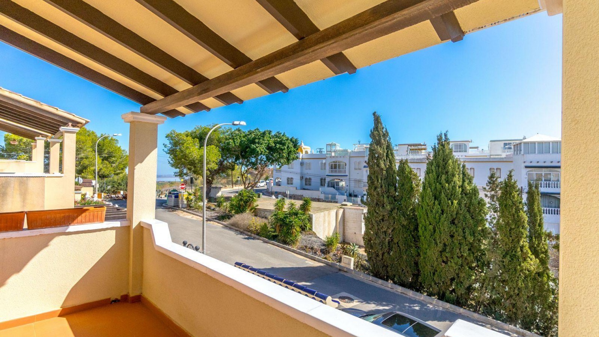 Resale - Villa - Villamartin - blue hills