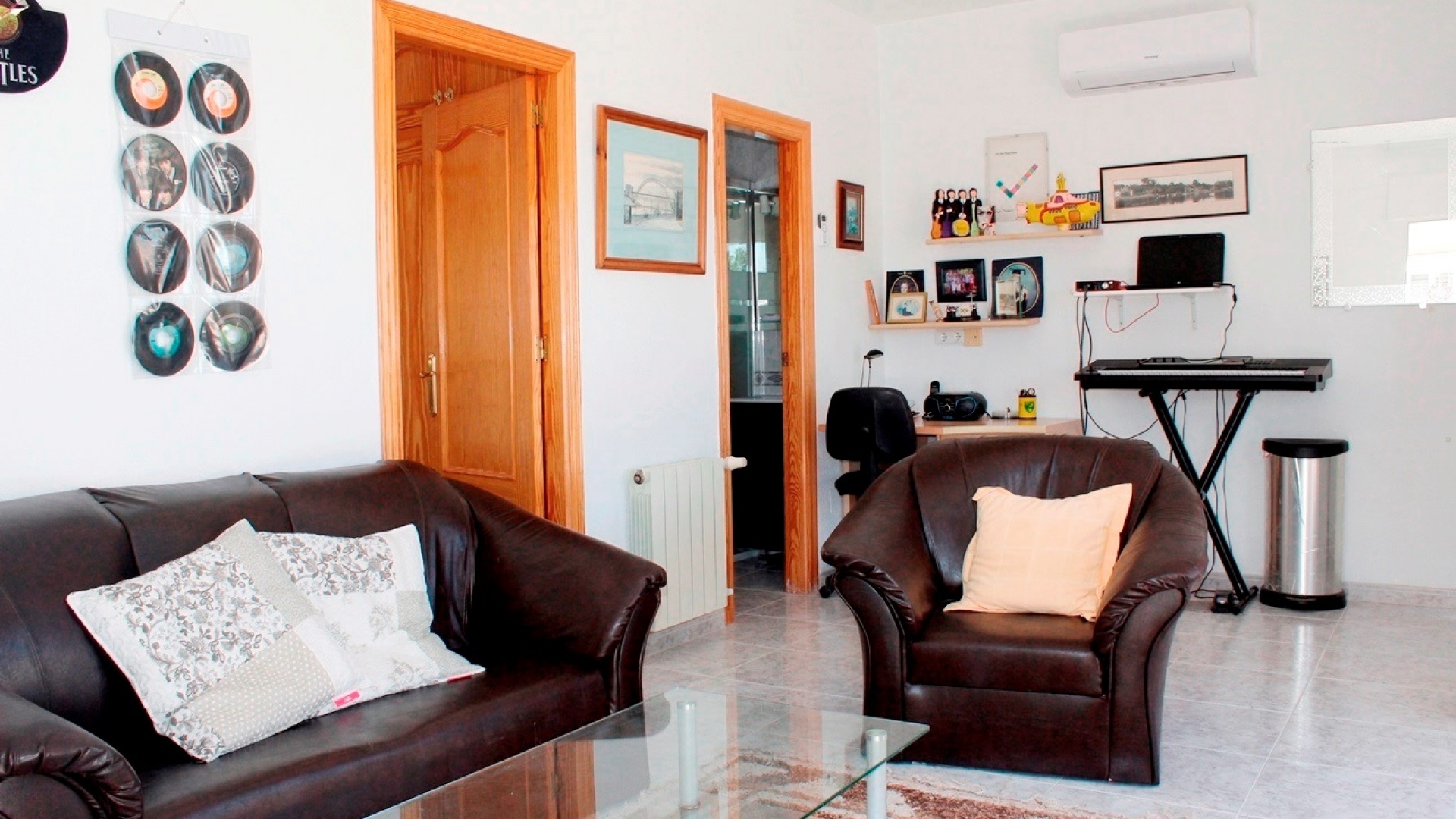Resale - Villa - Villamartin - blue lagoon