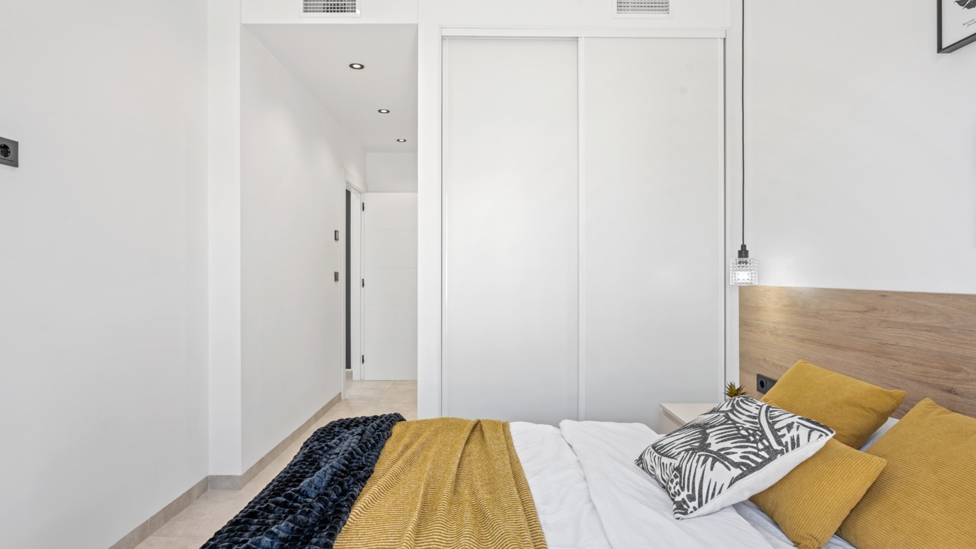 Resale - Villa - Villamartin - blue lagoon