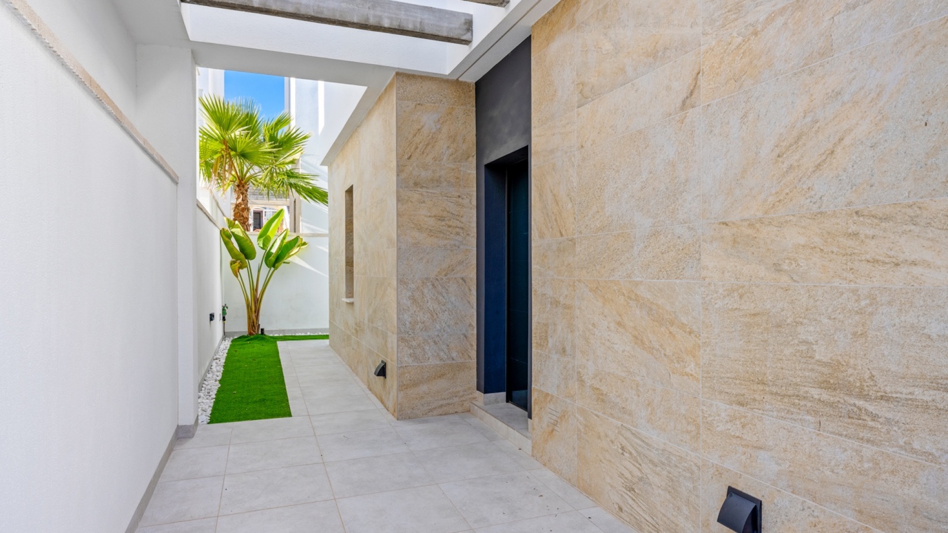 Resale - Villa - Villamartin - blue lagoon