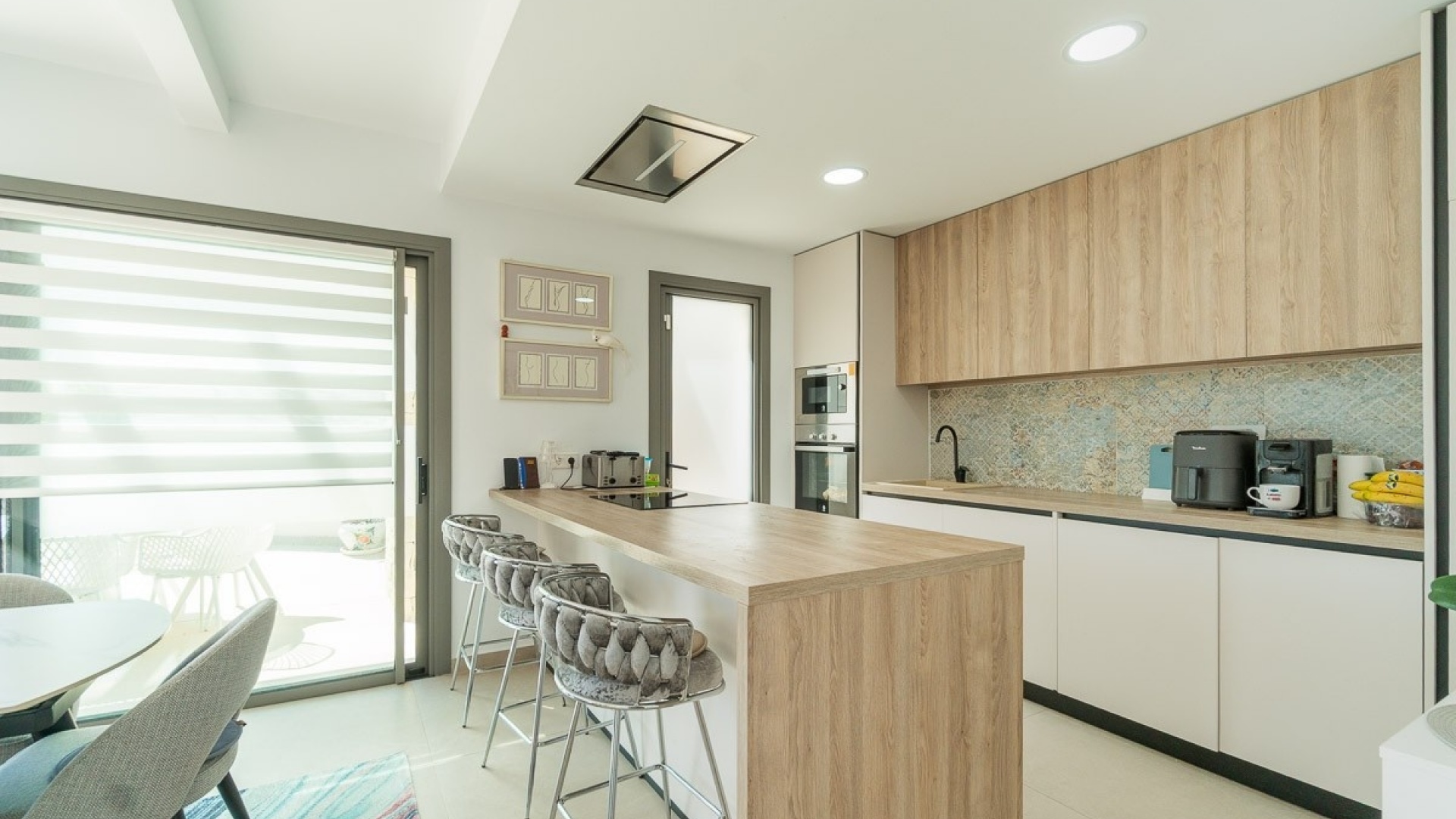 Resale - Villa - Villamartin - blue lagoon