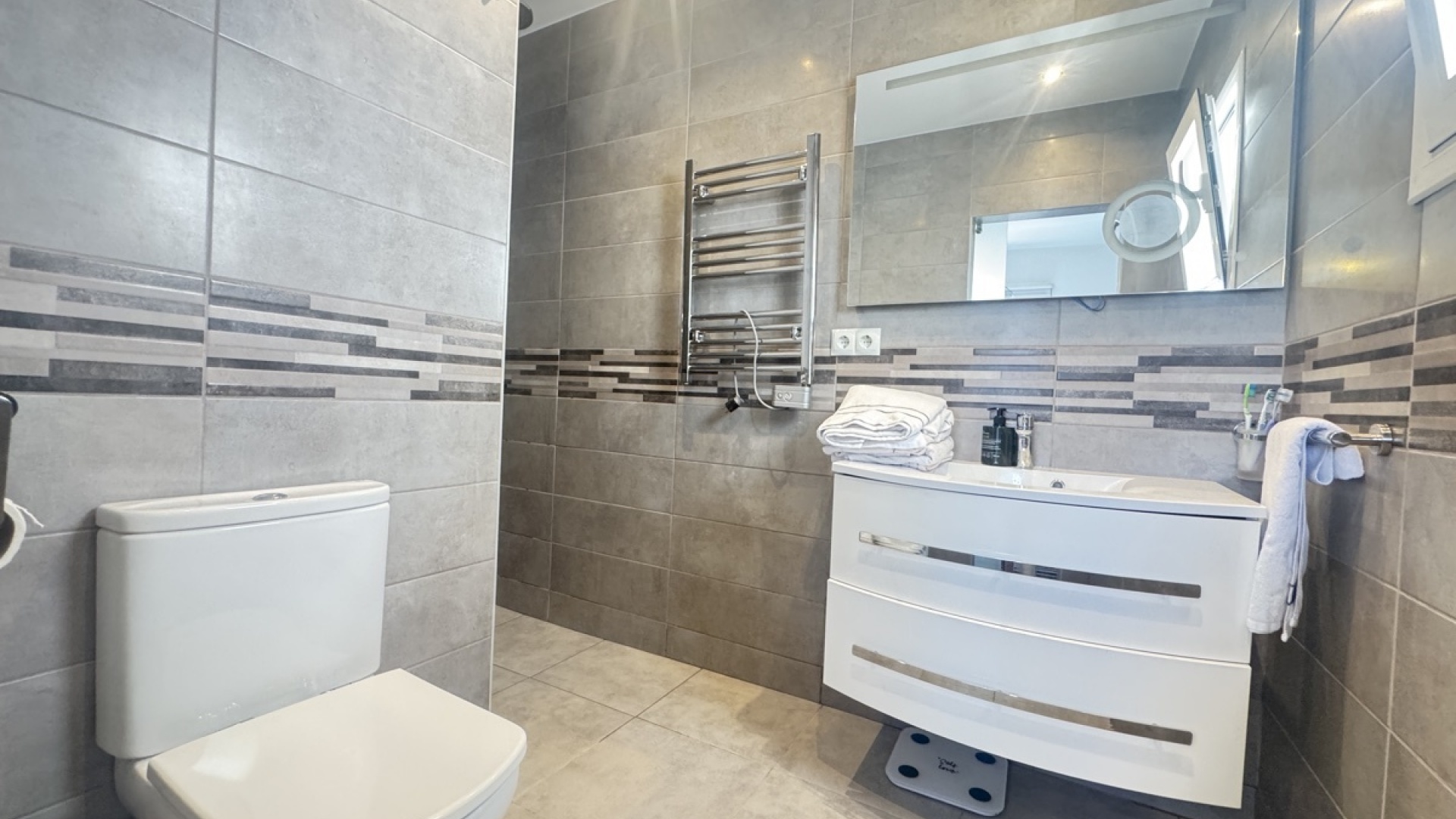 Resale - Villa - Villamartin - Blue Lagoon