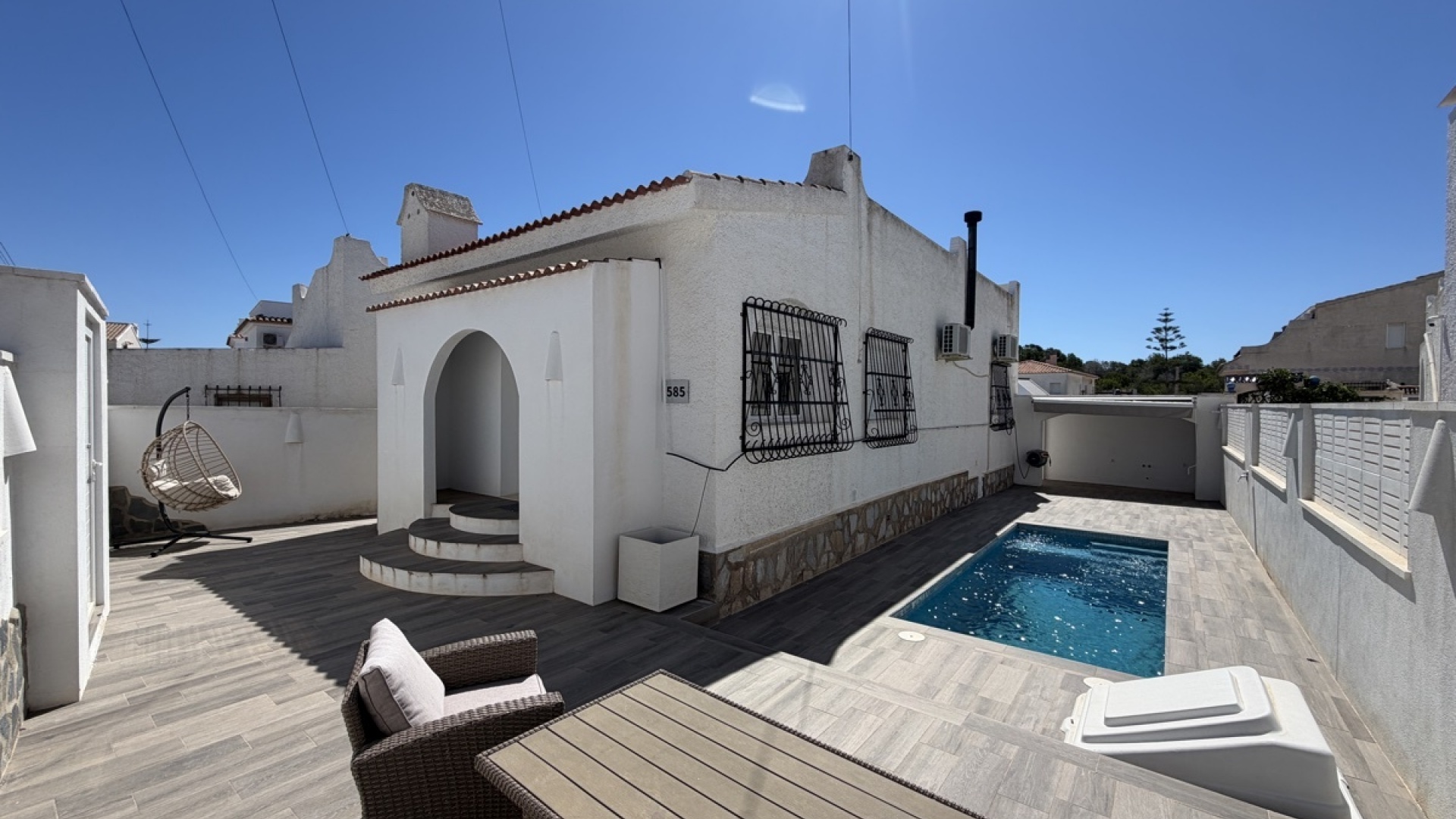 Resale - Villa - Villamartin - Blue Lagoon