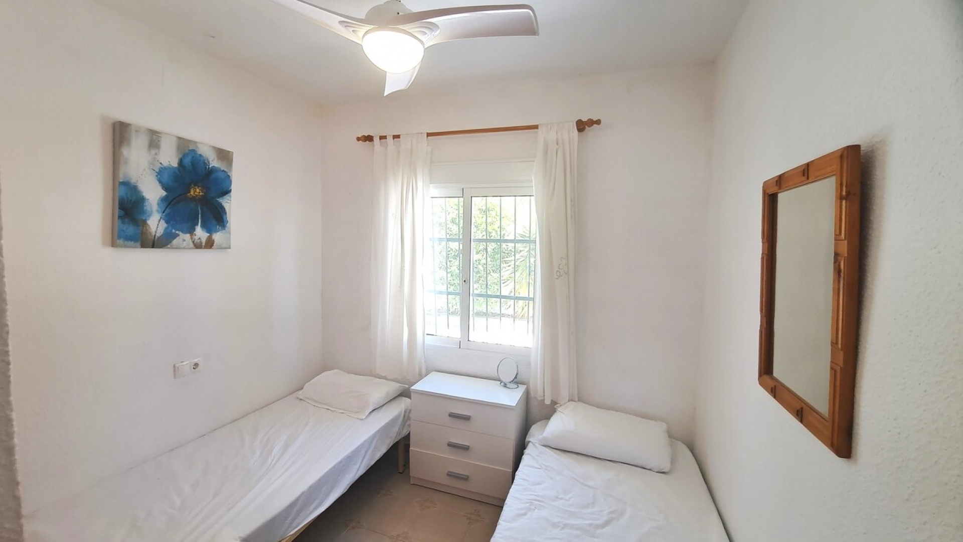 Resale - Villa - Villamartin - blue lagoon