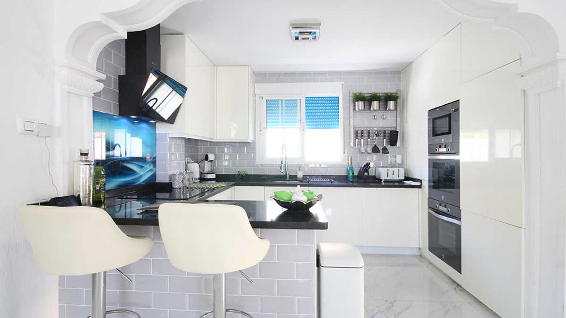 Resale - Villa - Villamartin - bosque de las lomas