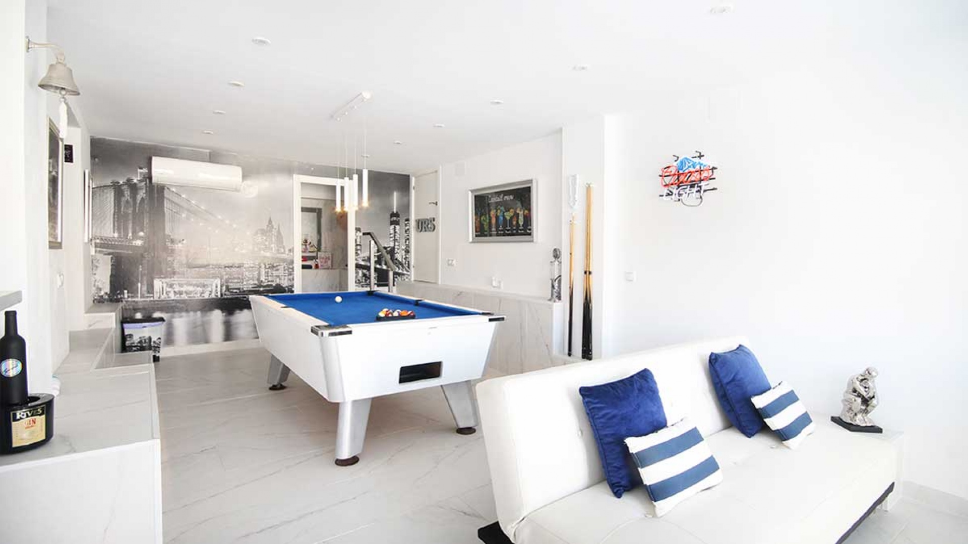 Resale - Villa - Villamartin - bosque de las lomas