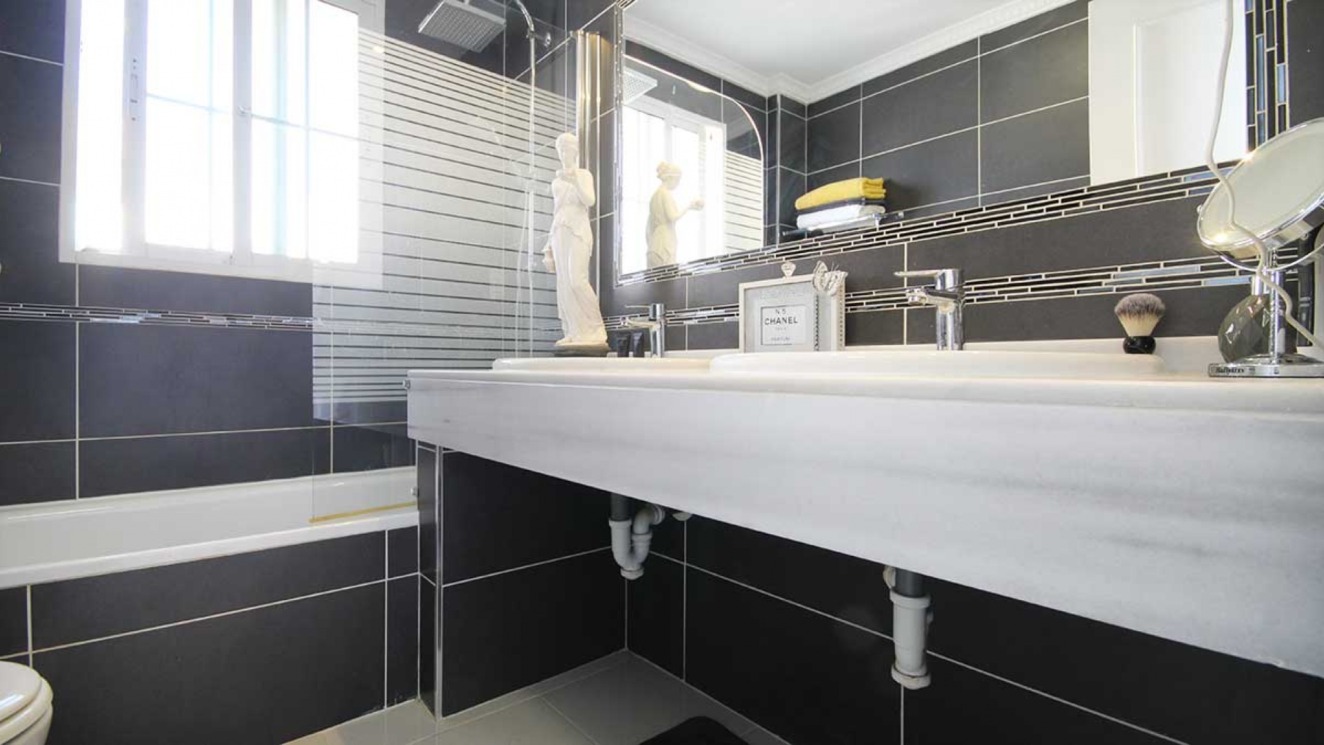 Resale - Villa - Villamartin - bosque de las lomas