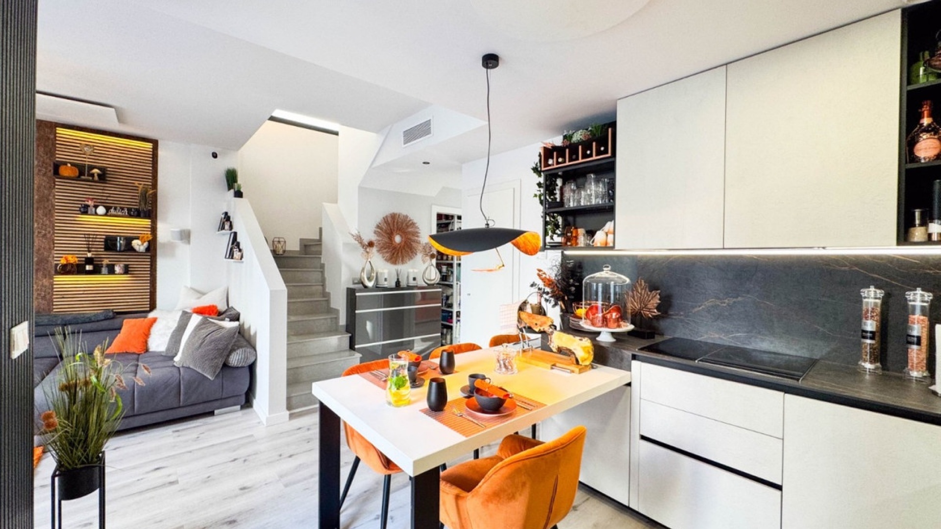 Resale - Villa - Villamartin - Costa Blanca South