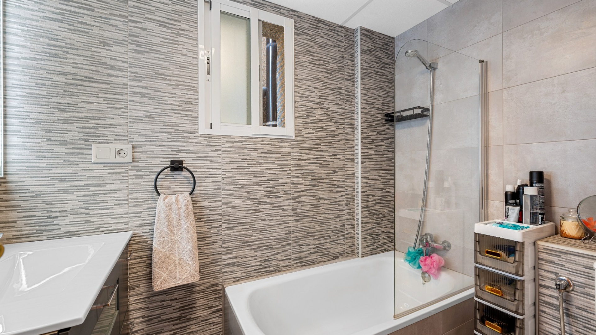 Resale - Villa - Villamartin - El Galan