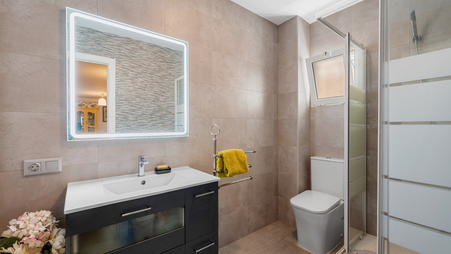 Resale - Villa - Villamartin - El Galan