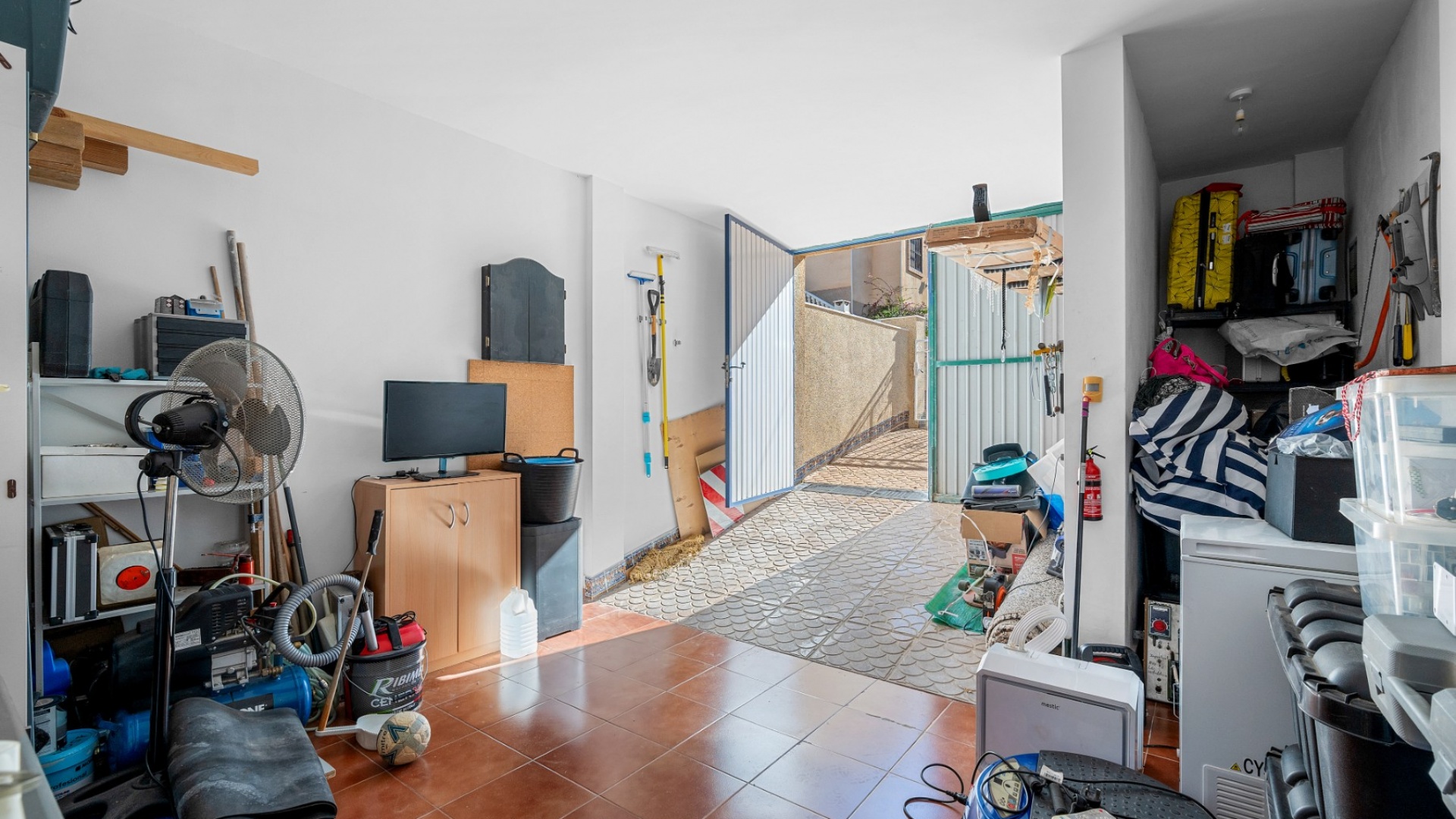 Resale - Villa - Villamartin - El Galan