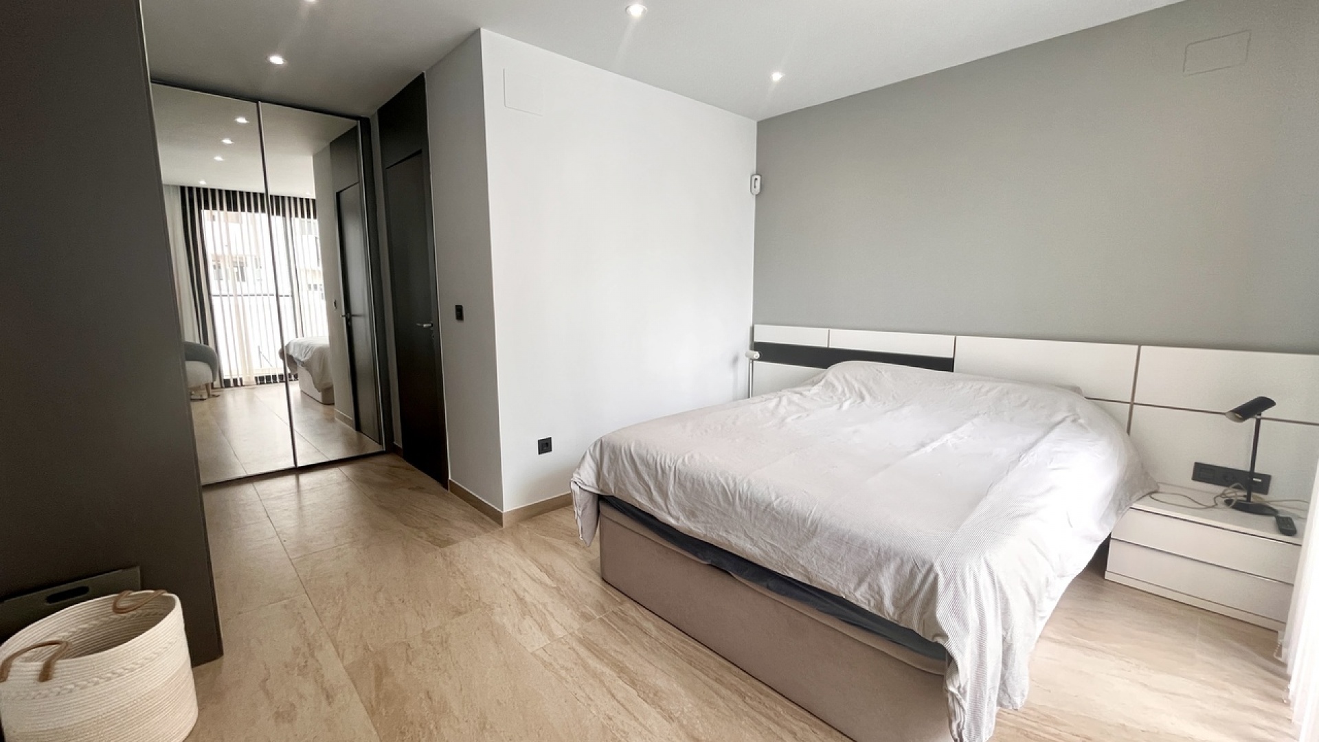 Resale - Villa - Villamartin - El Galan