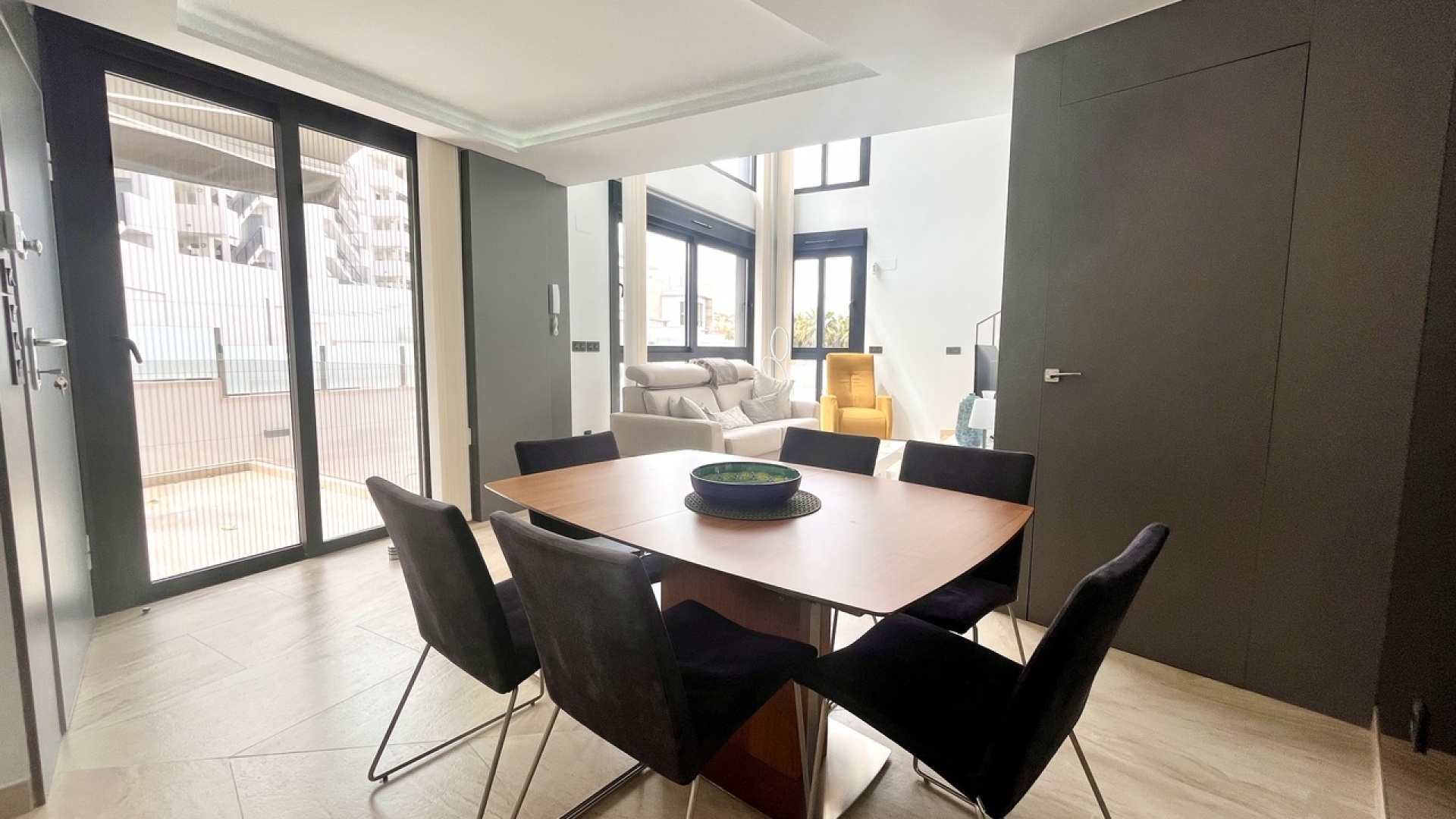 Resale - Villa - Villamartin - El Galan