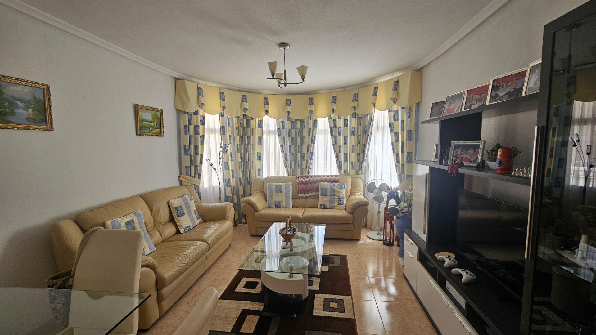 Resale - Villa - Villamartin - El Galan