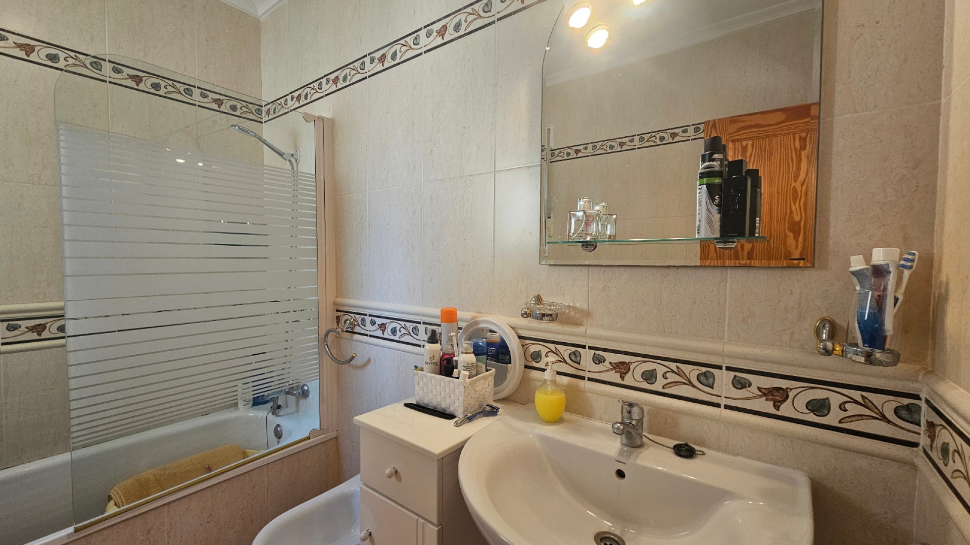 Resale - Villa - Villamartin - El Galan