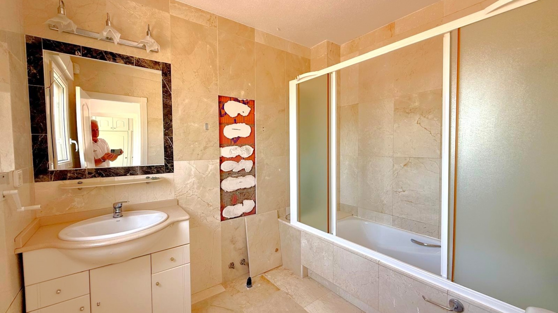 Resale - Villa - Villamartin - El Galan