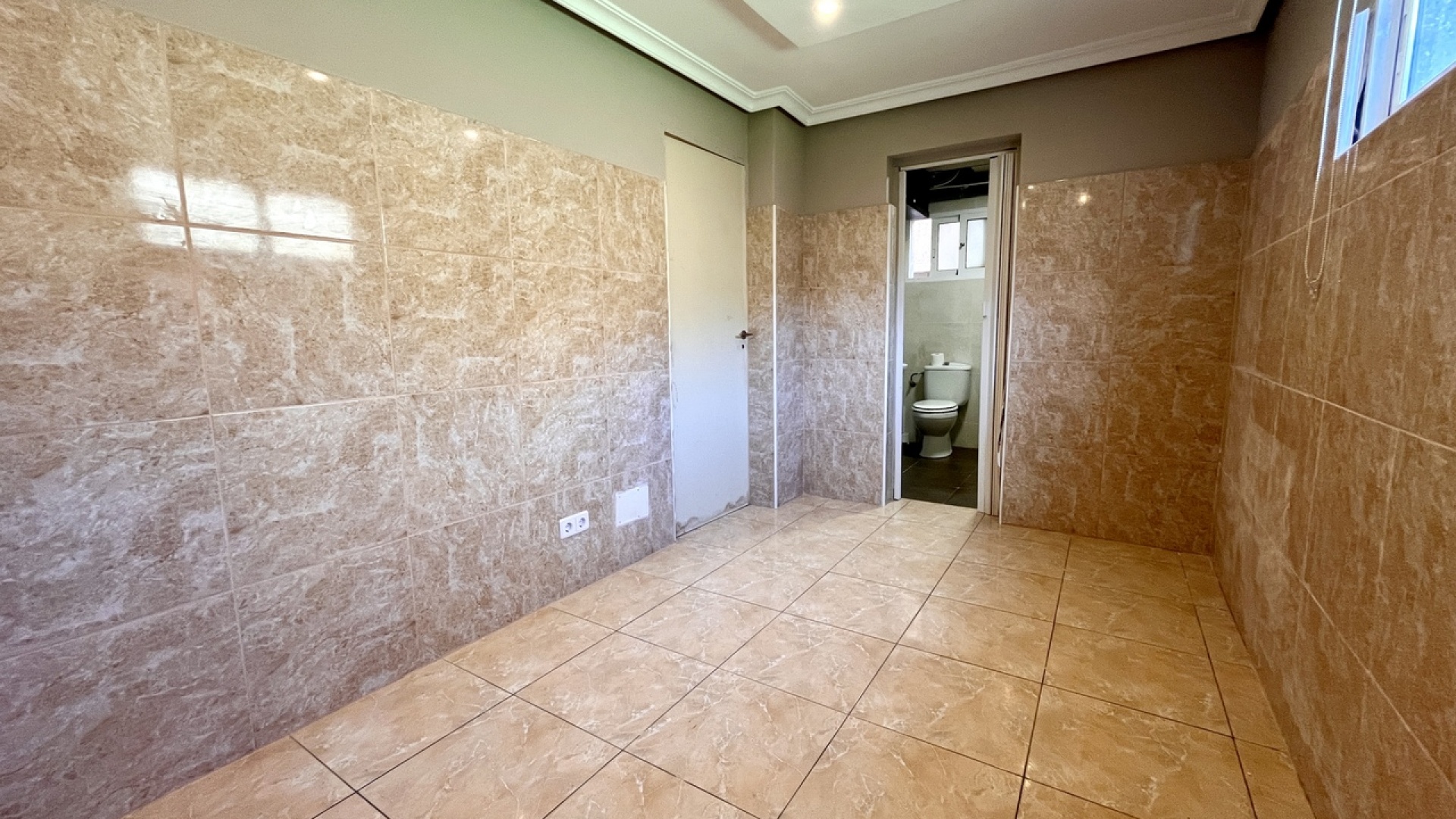 Resale - Villa - Villamartin - El Galan