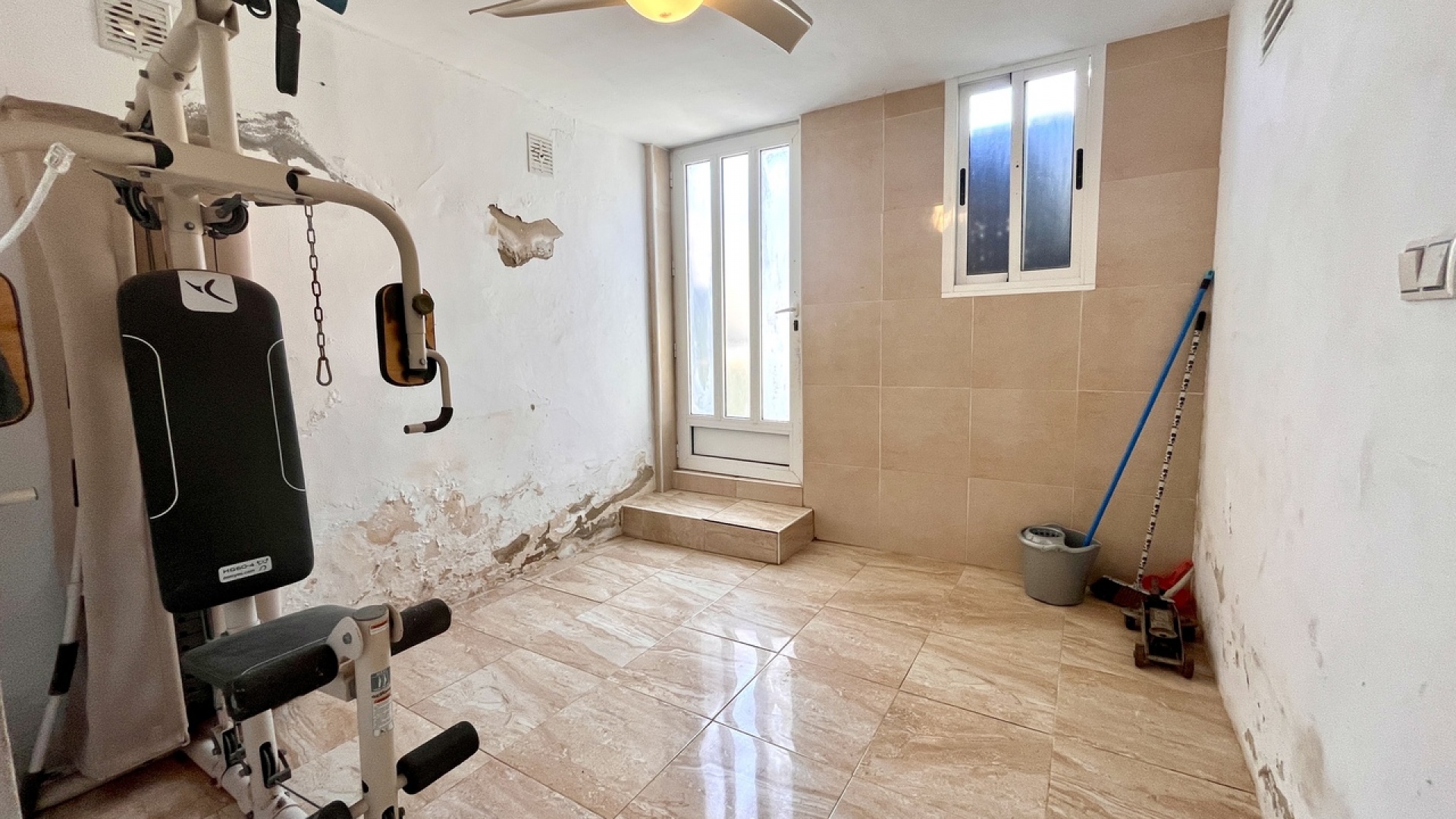 Resale - Villa - Villamartin - El Galan