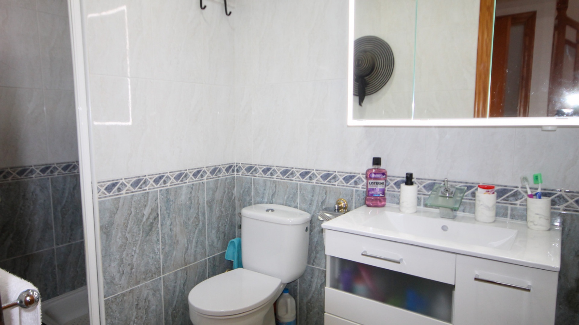 Resale - Villa - Villamartin - El Galan