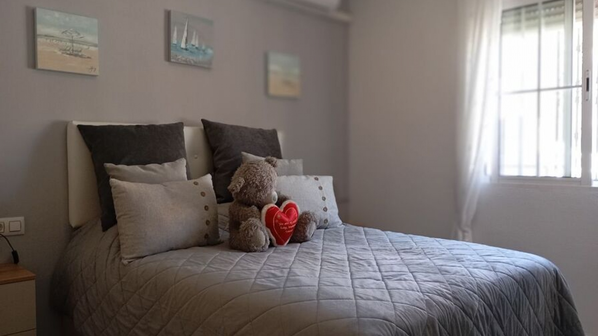 Resale - Villa - Villamartin - El Galan