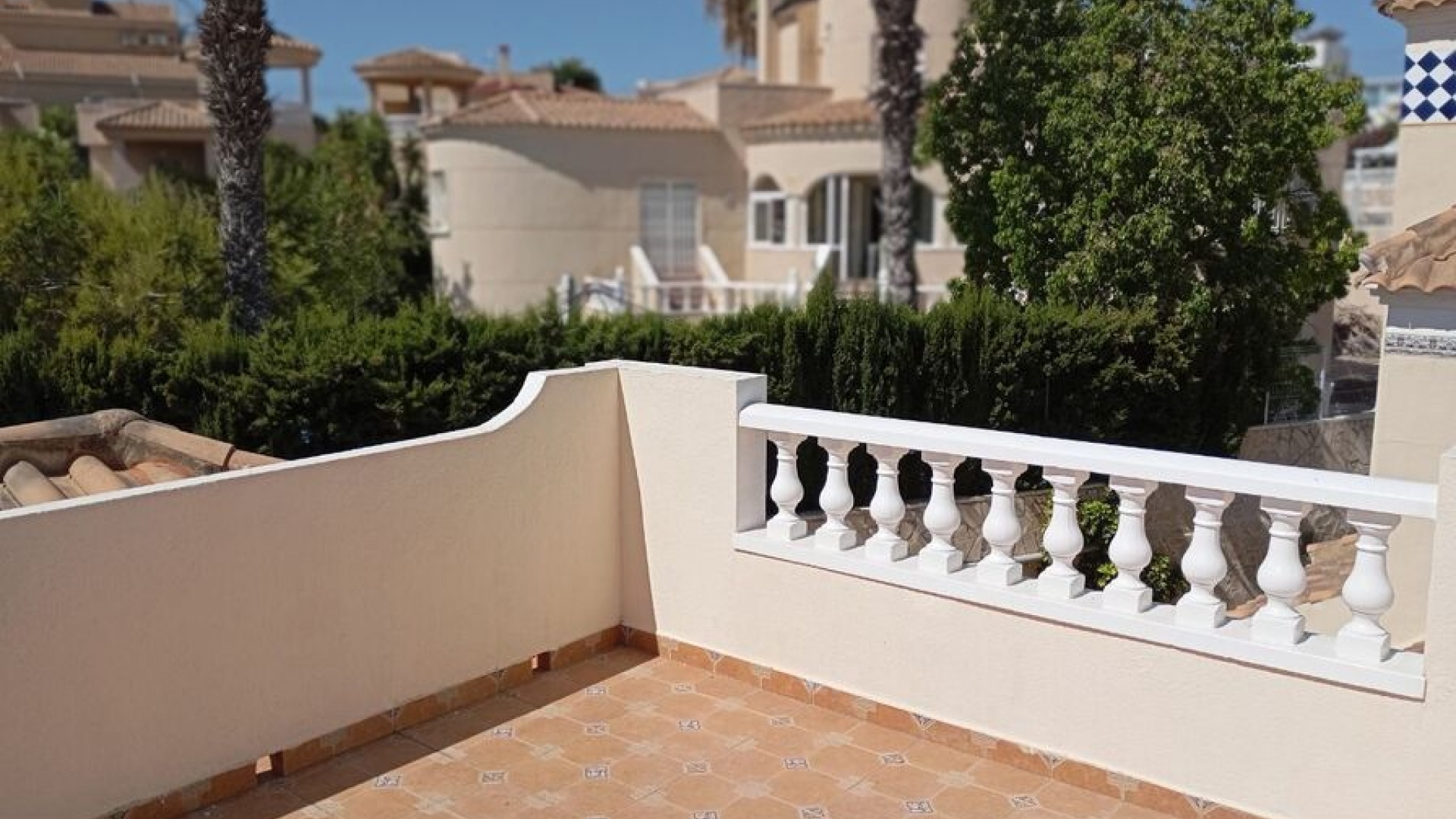 Resale - Villa - Villamartin - El Galan