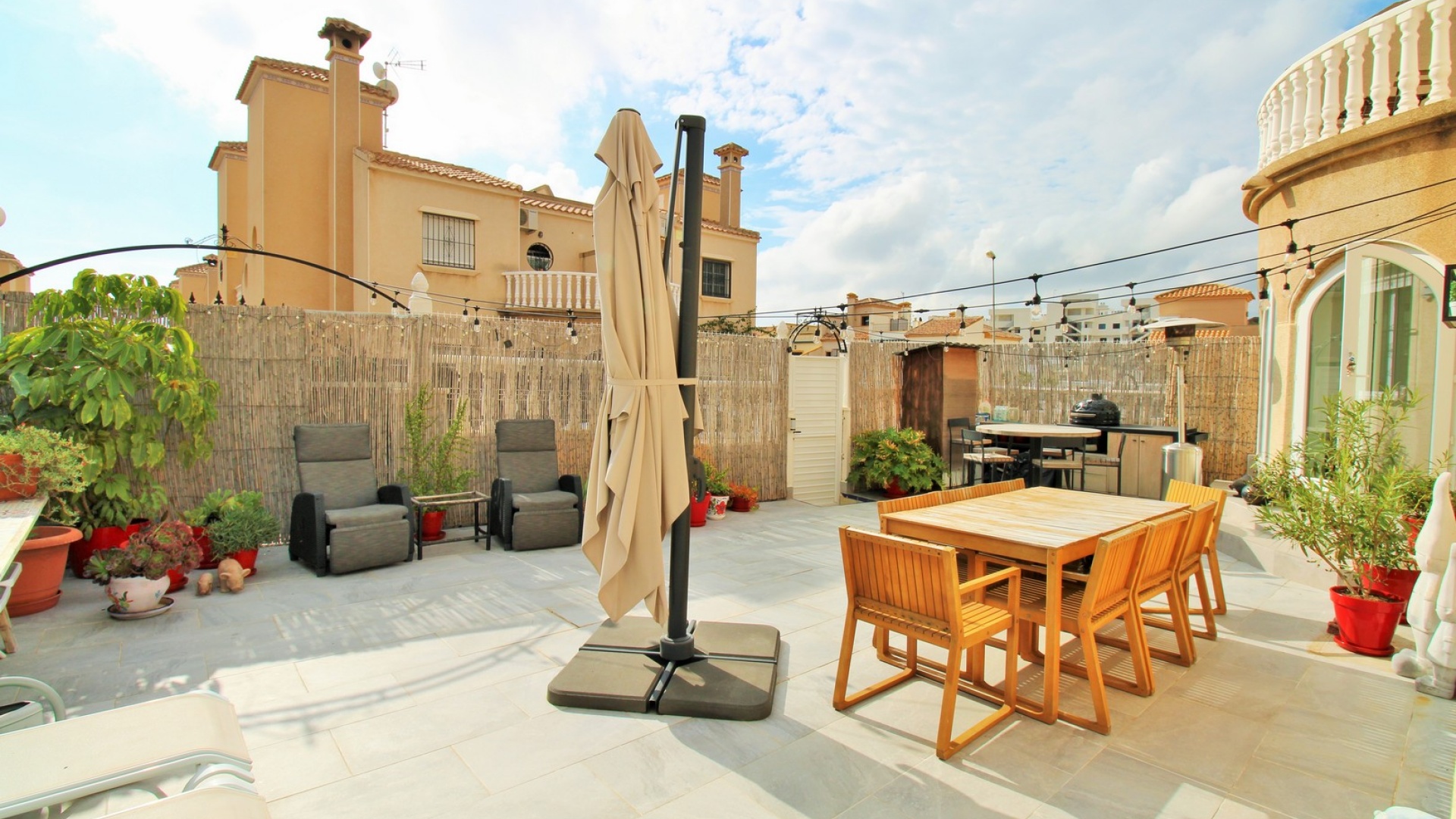 Resale - Villa - Villamartin - El Galan