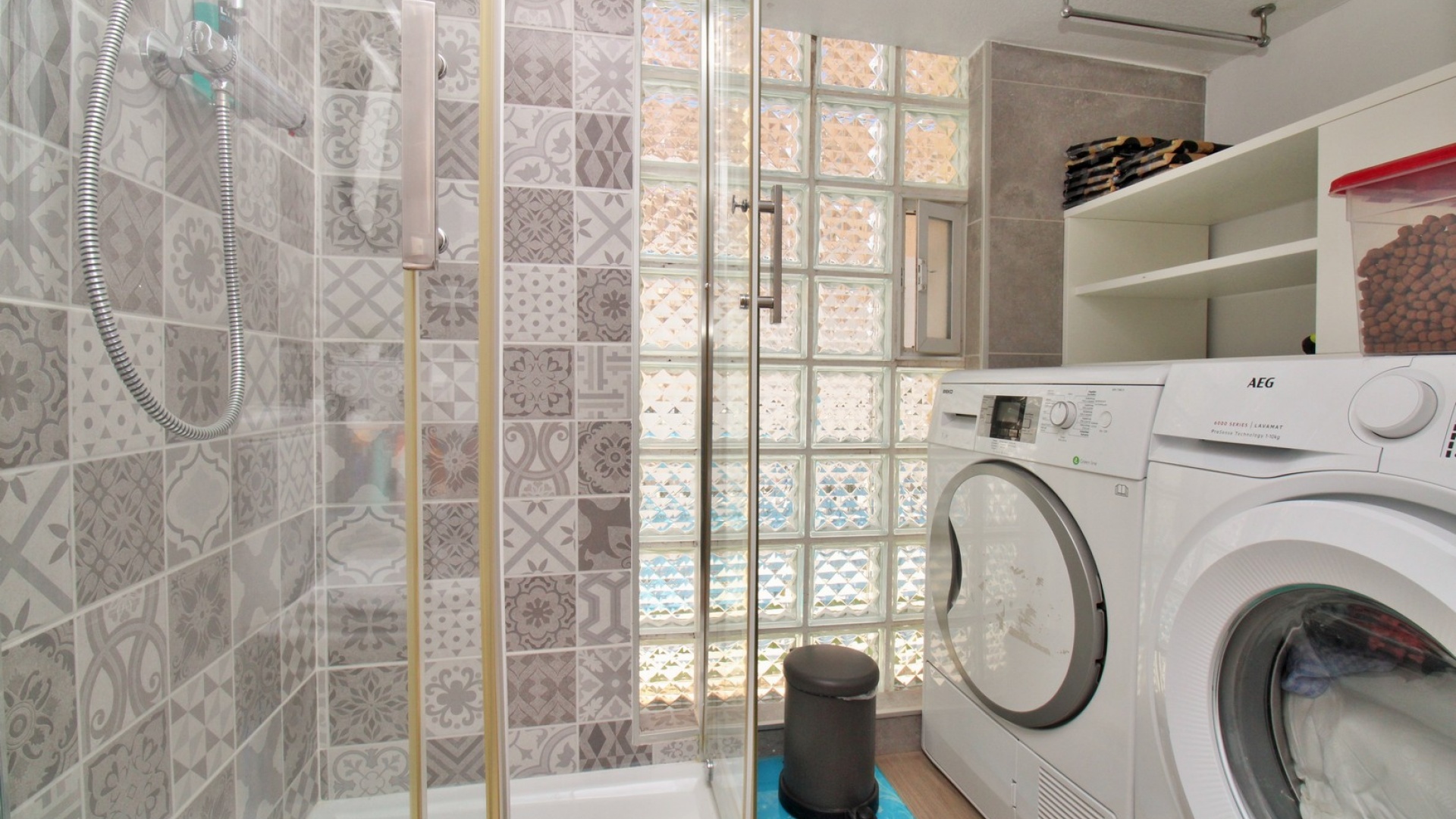 Resale - Villa - Villamartin - El Galan