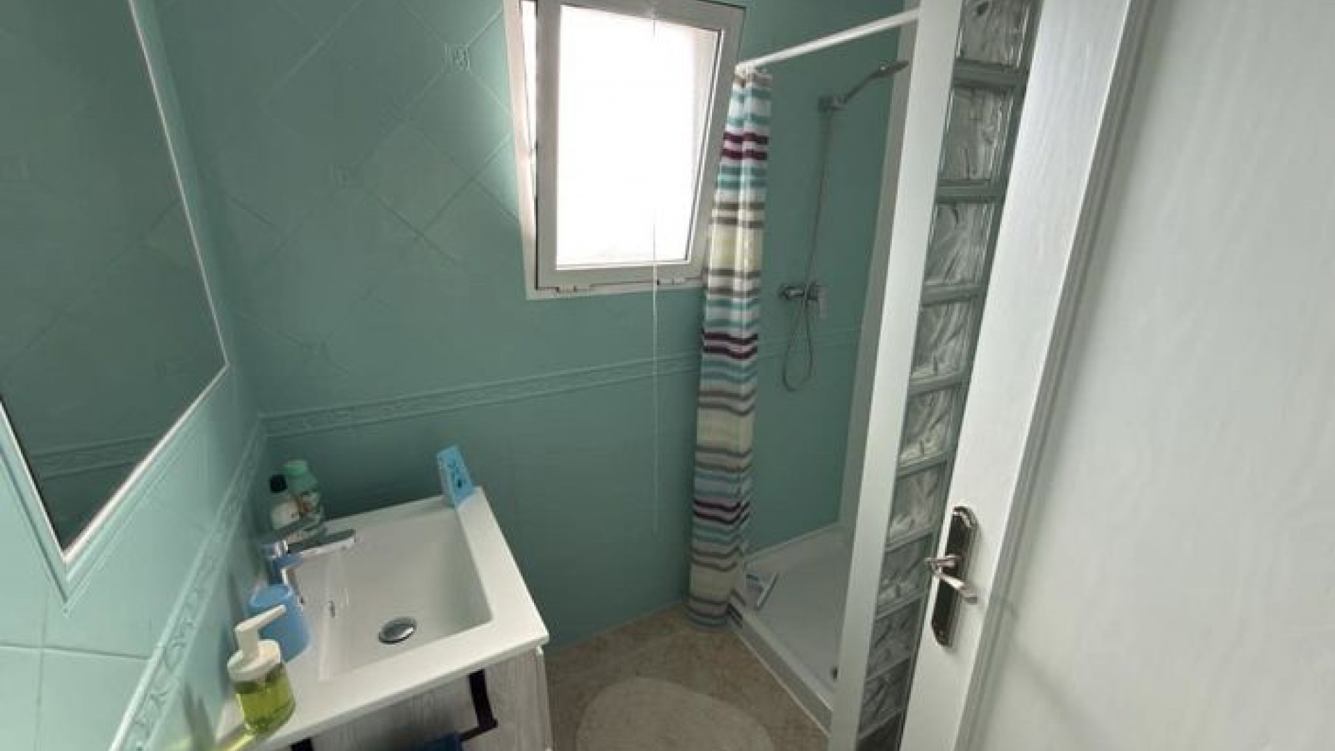 Resale - Villa - Villamartin - El Galan