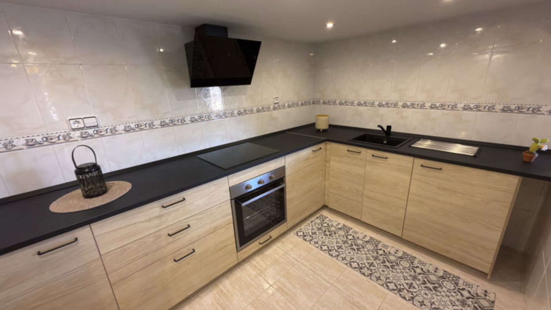 Resale - Villa - Villamartin - El Galan