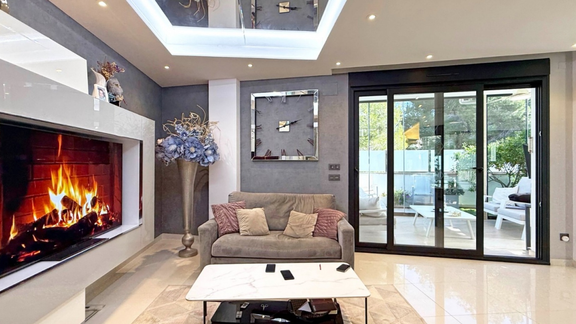 Resale - Villa - Villamartin - El Galan