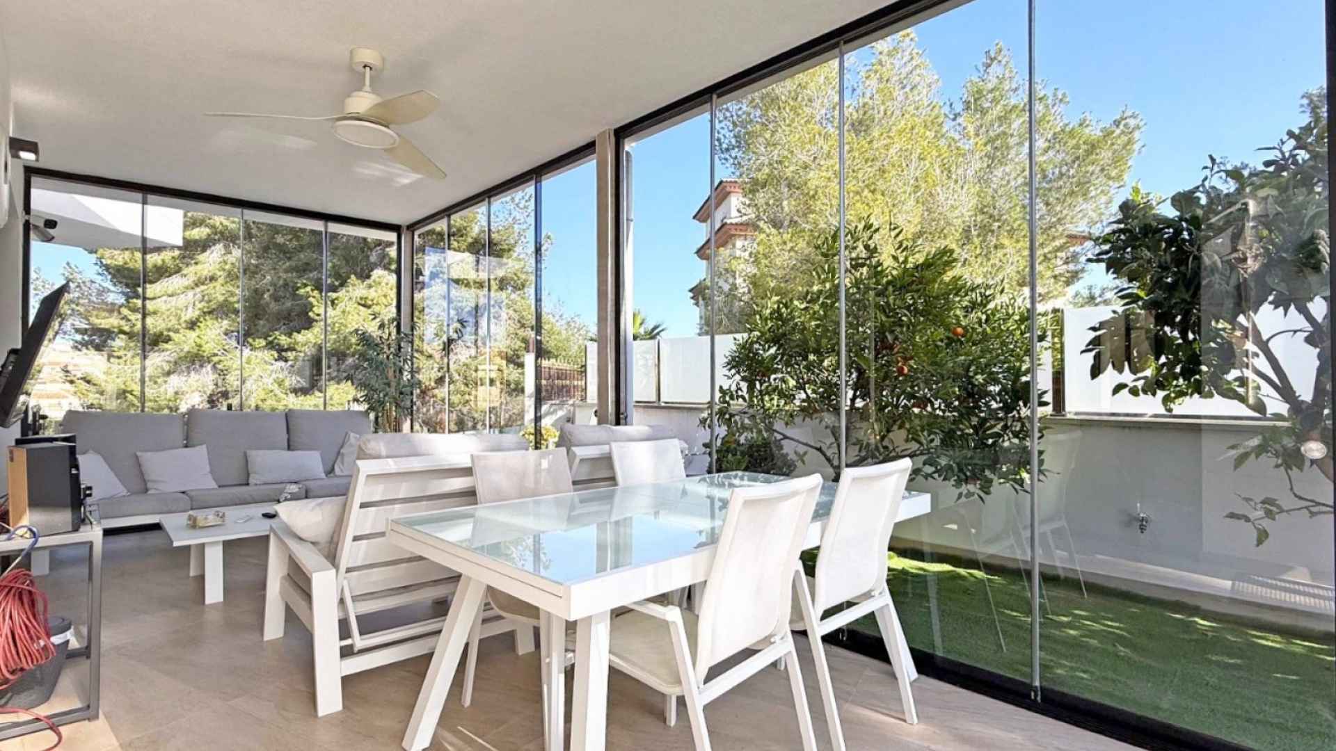 Resale - Villa - Villamartin - El Galan