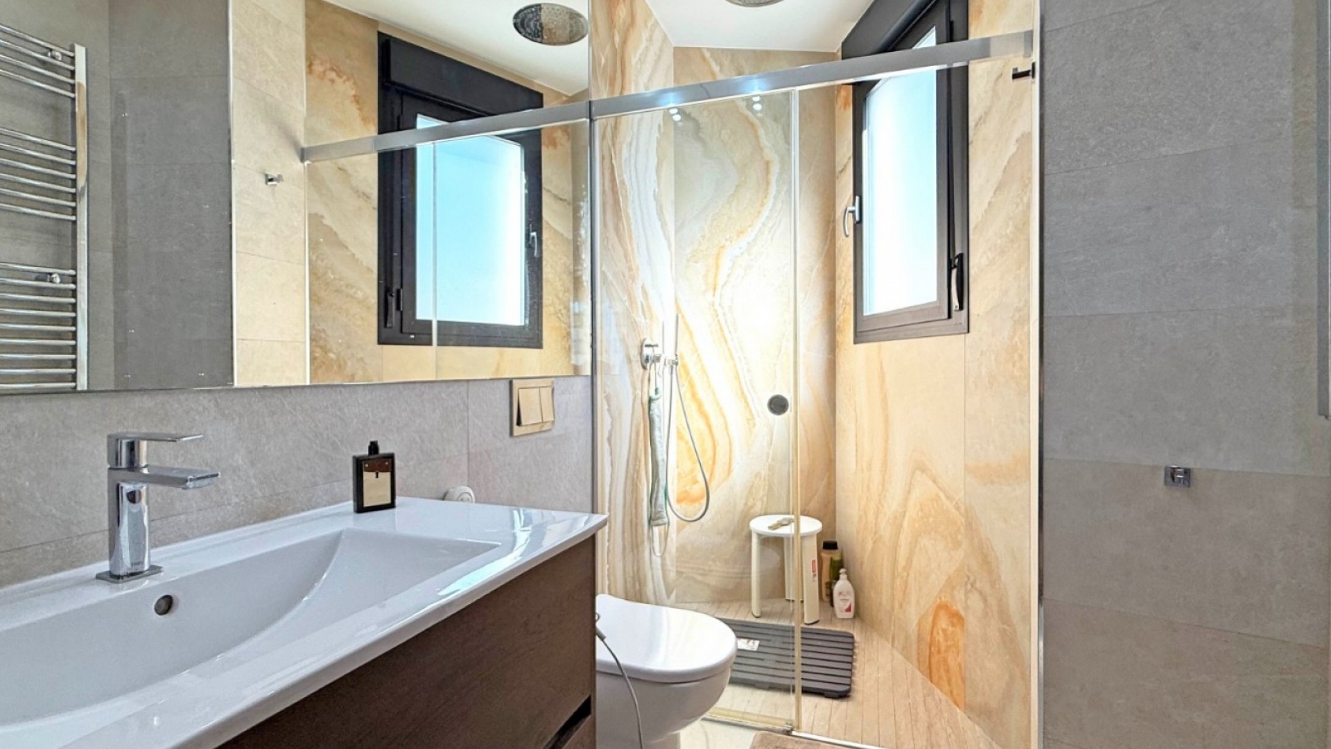 Resale - Villa - Villamartin - El Galan