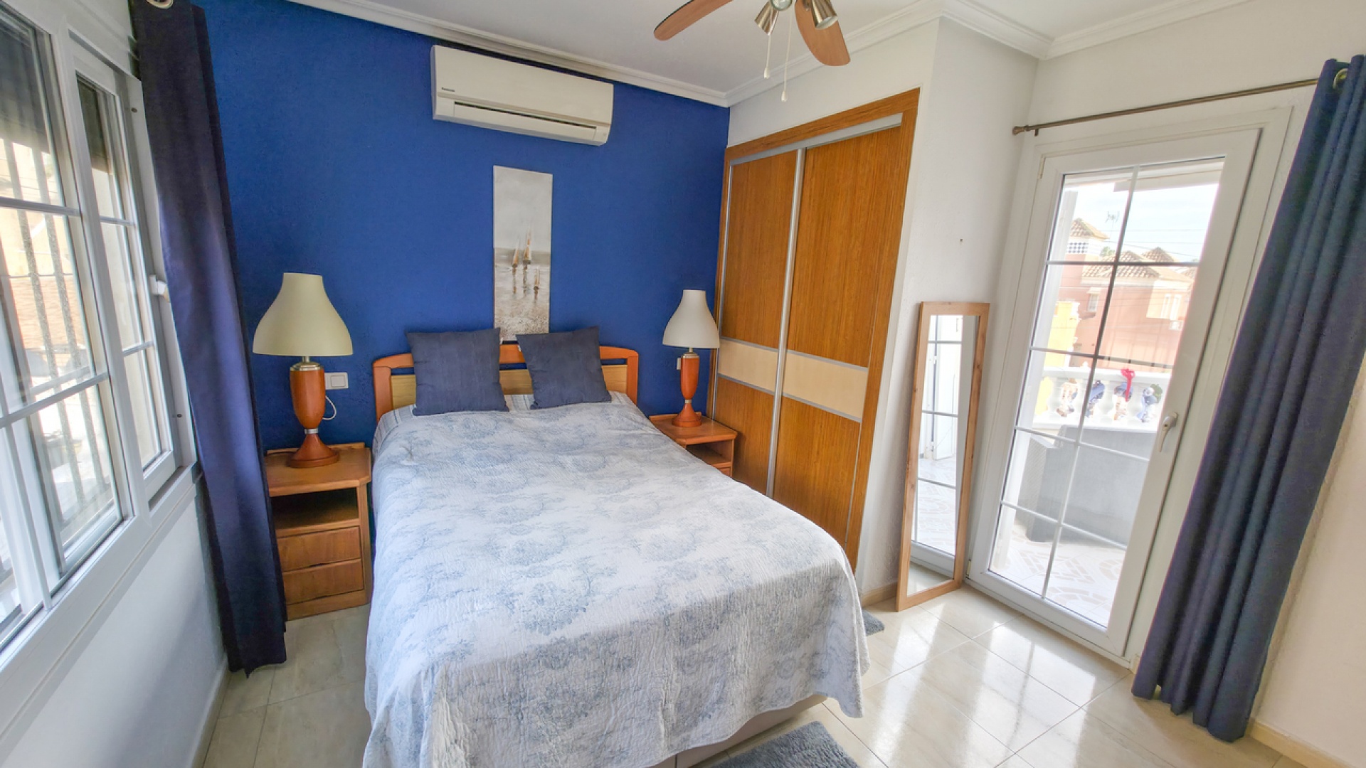 Resale - Villa - Villamartin - El Galan