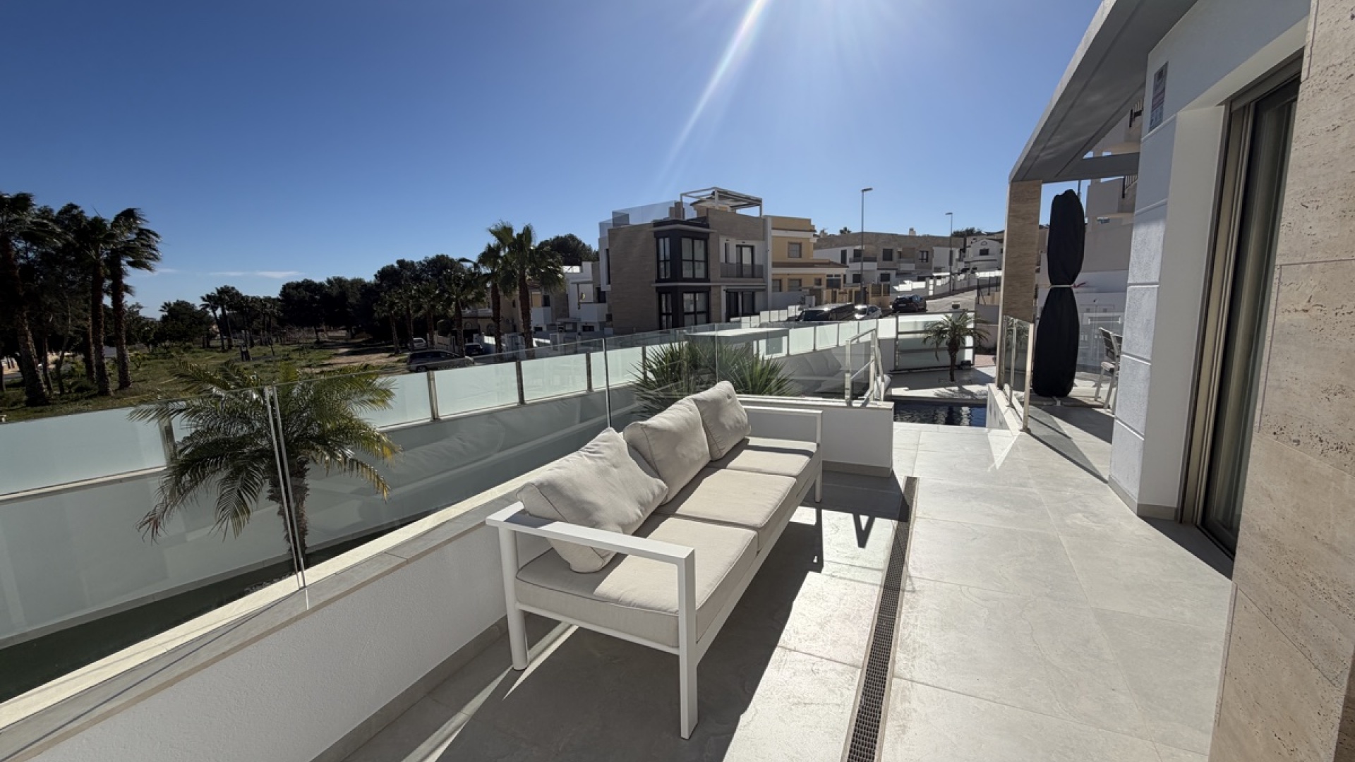 Resale - Villa - Villamartin - El Galan