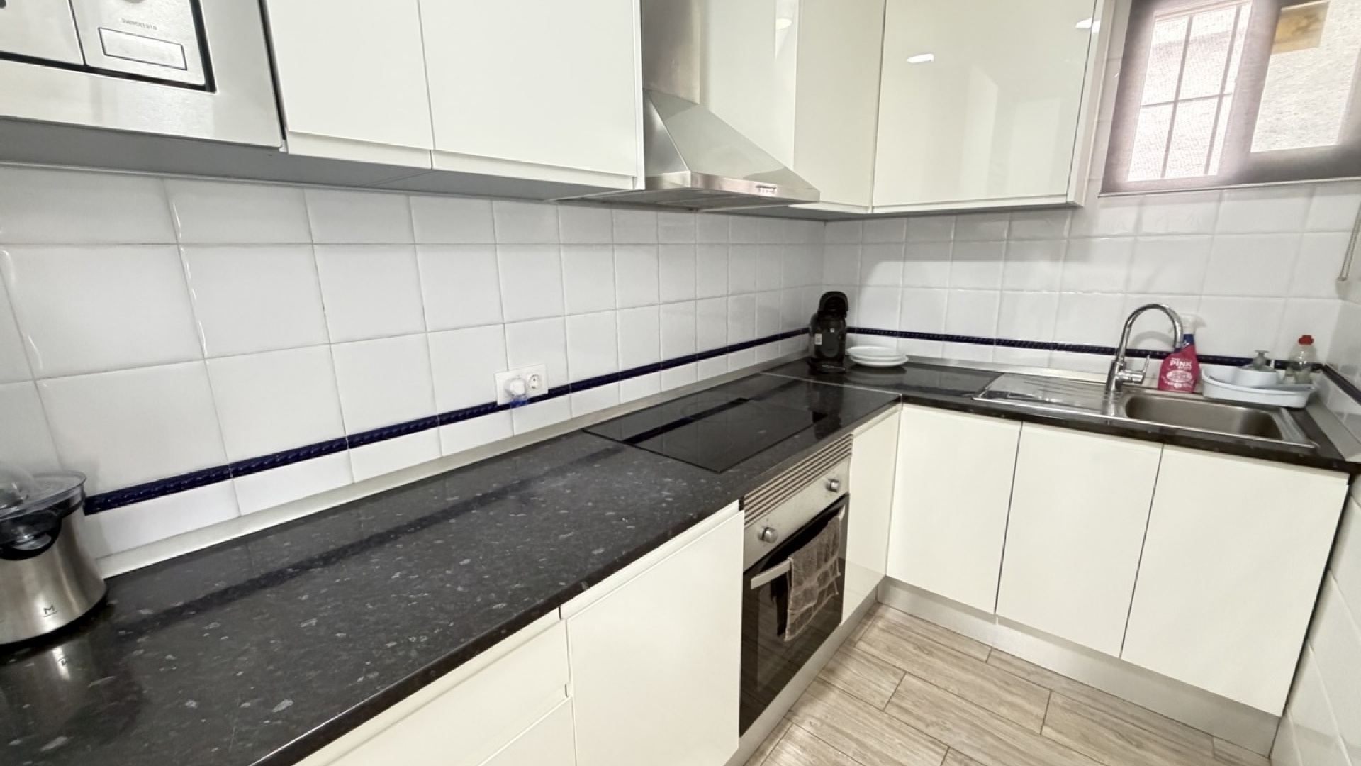 Resale - Villa - Villamartin - El Galan