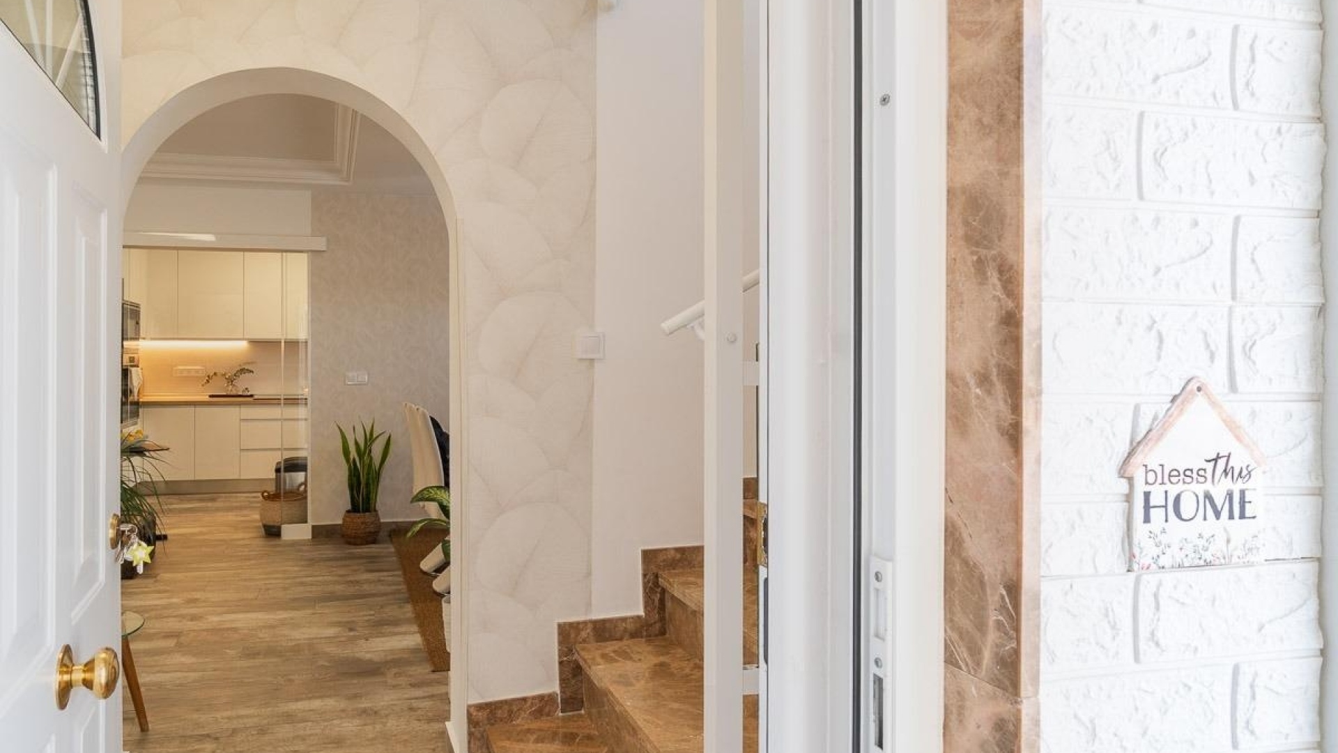 Resale - Villa - Villamartin - El Galan