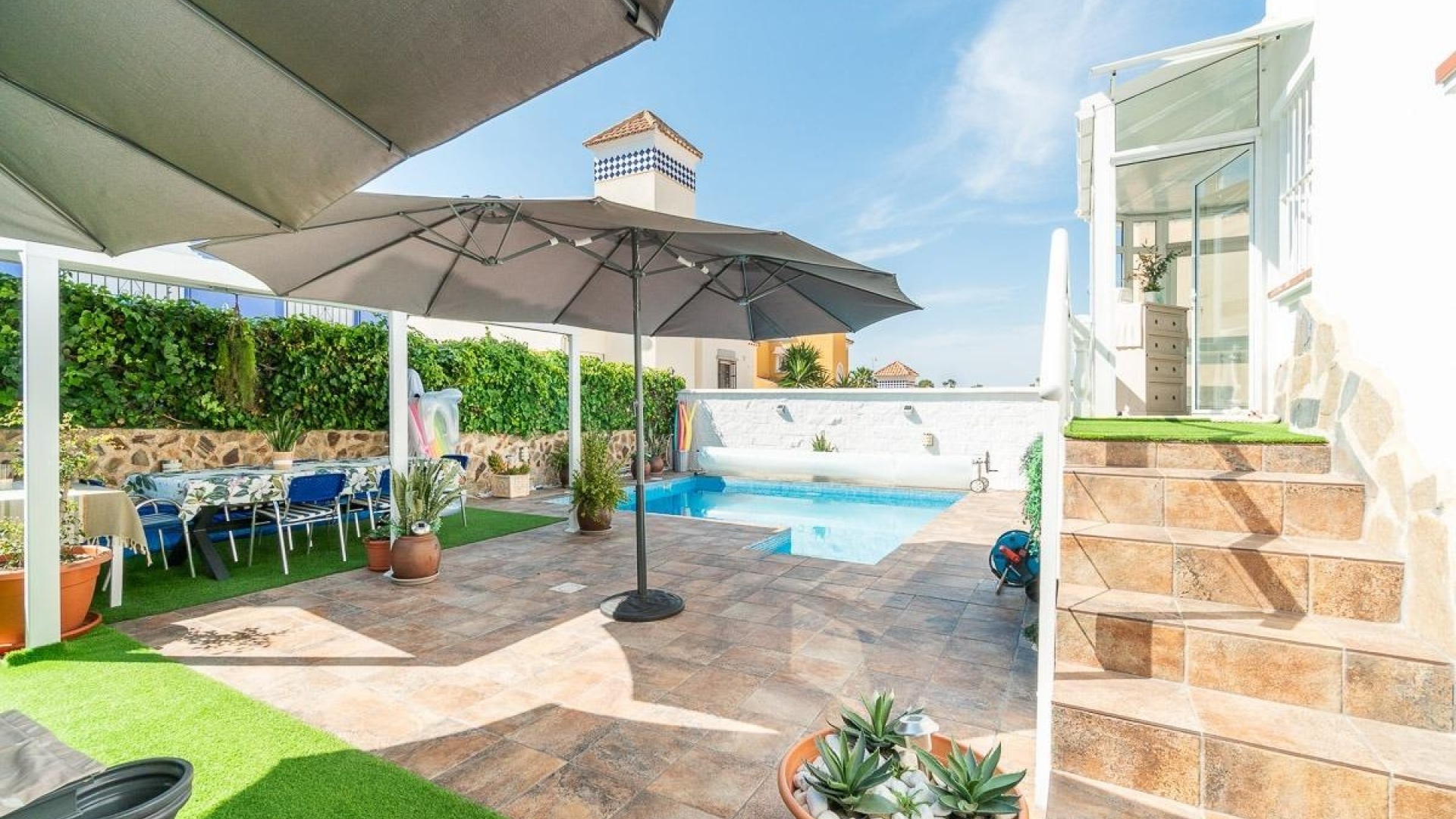 Resale - Villa - Villamartin - El Galan